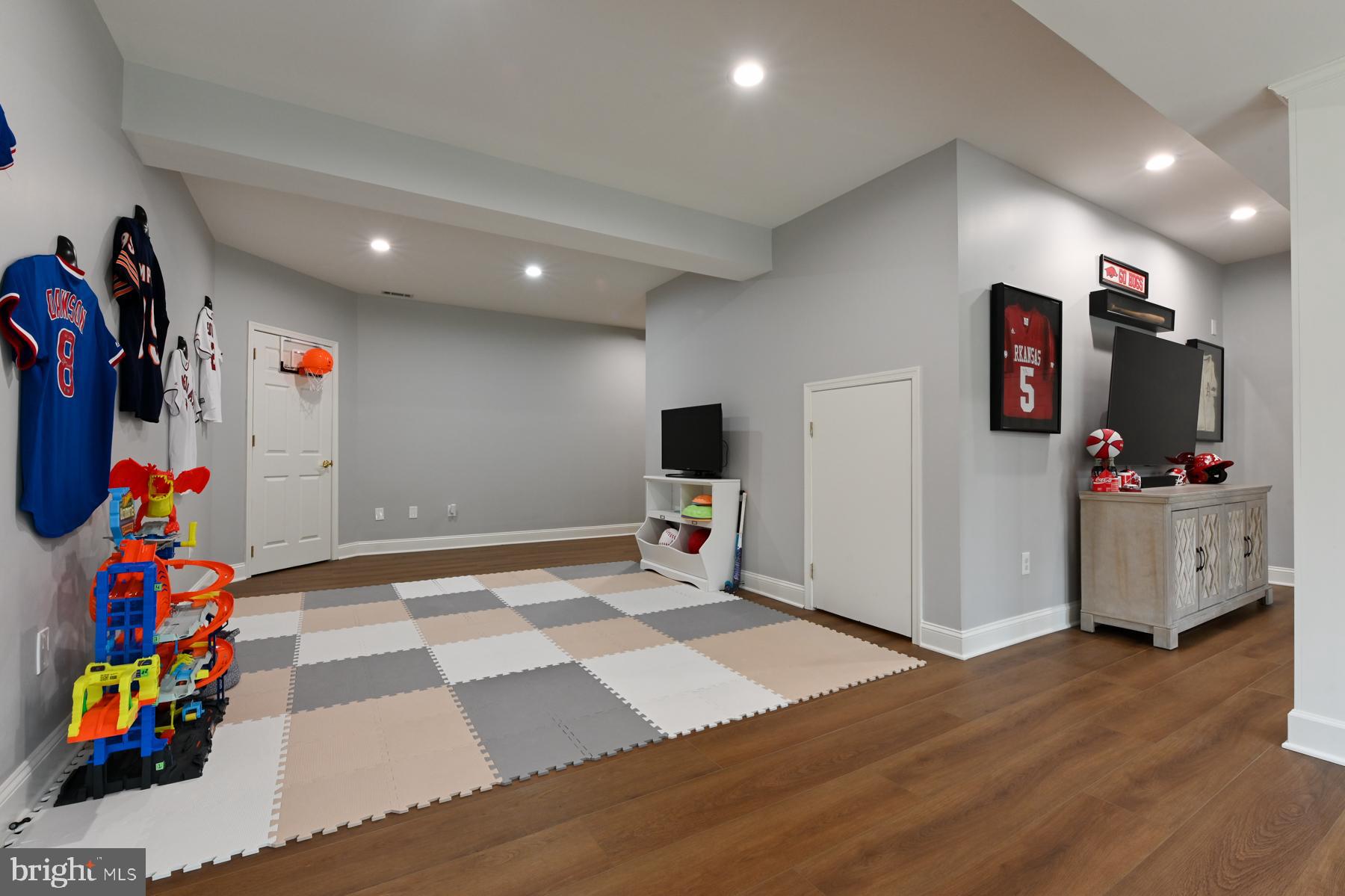 EAGLES PASSAGES - Residential