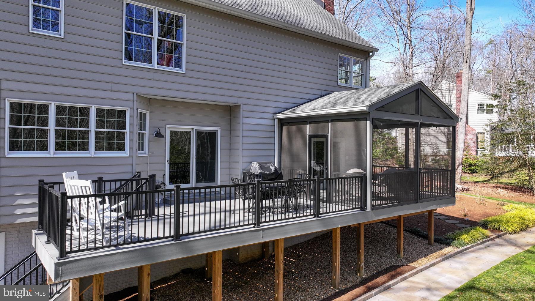 EAGLES PASSAGES - Residential