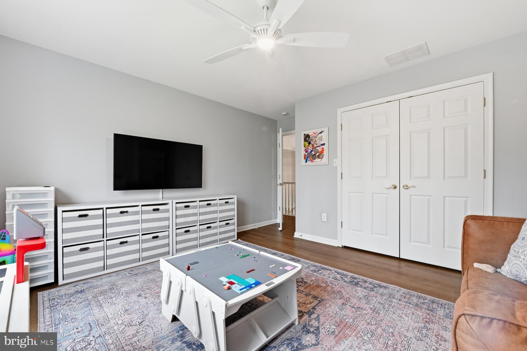 EAGLES PASSAGES - Residential