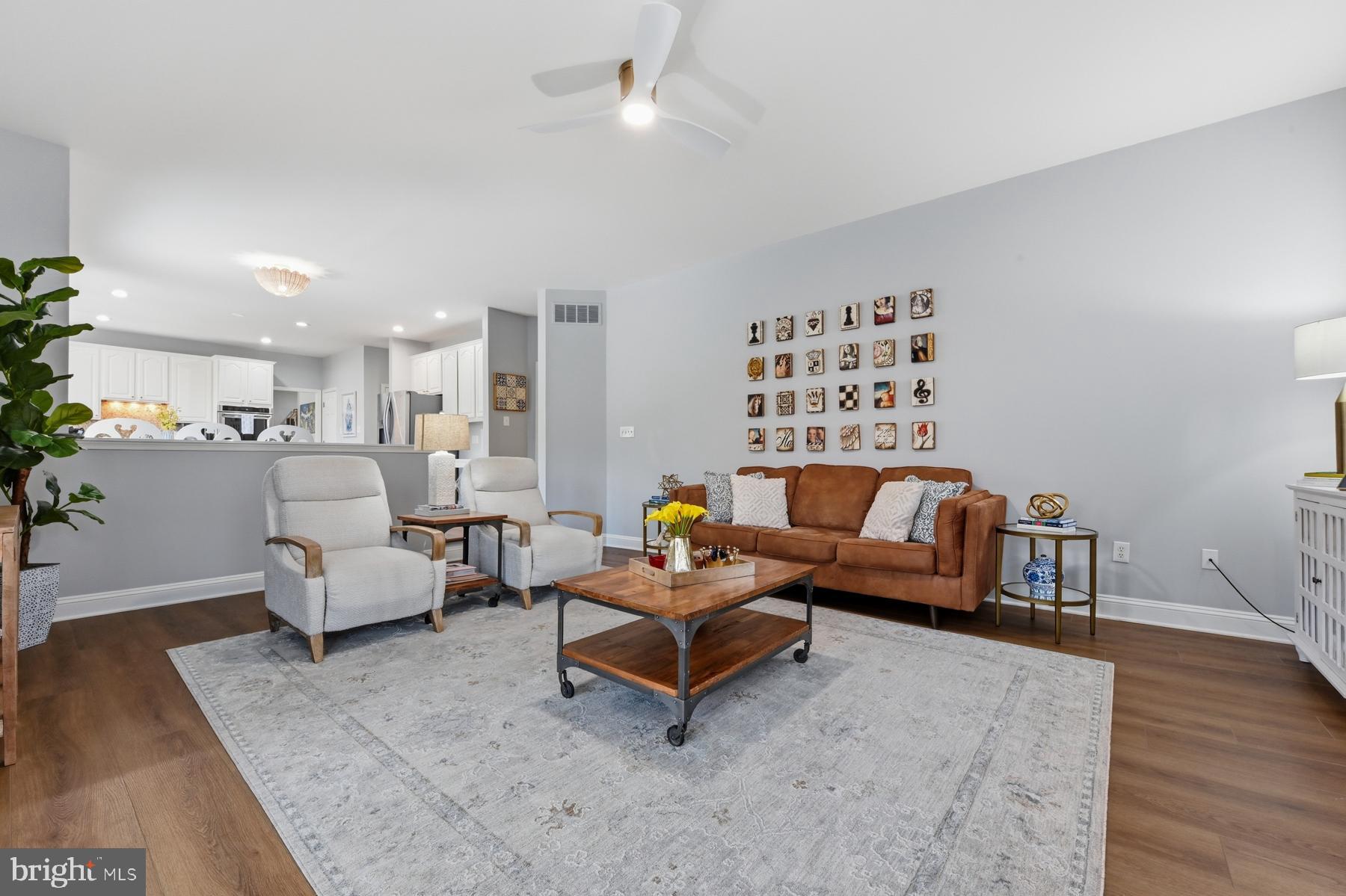 EAGLES PASSAGES - Residential