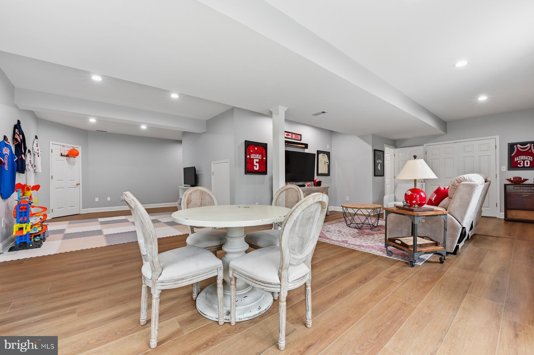 EAGLES PASSAGES - Residential