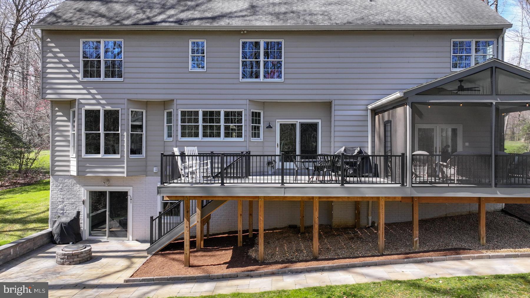 EAGLES PASSAGES - Residential