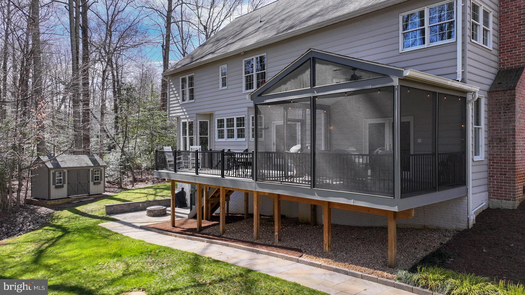 EAGLES PASSAGES - Residential