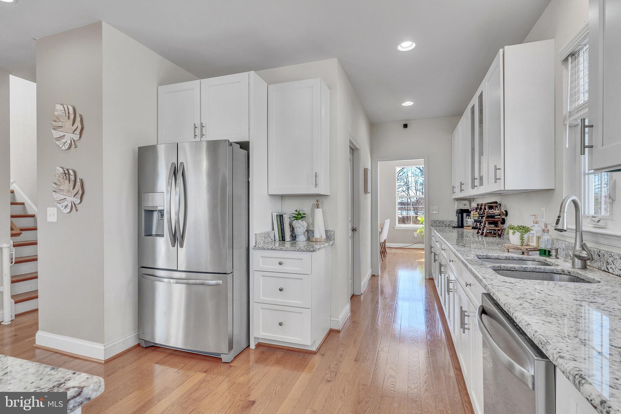 NORTH BEACH PARK - Residential