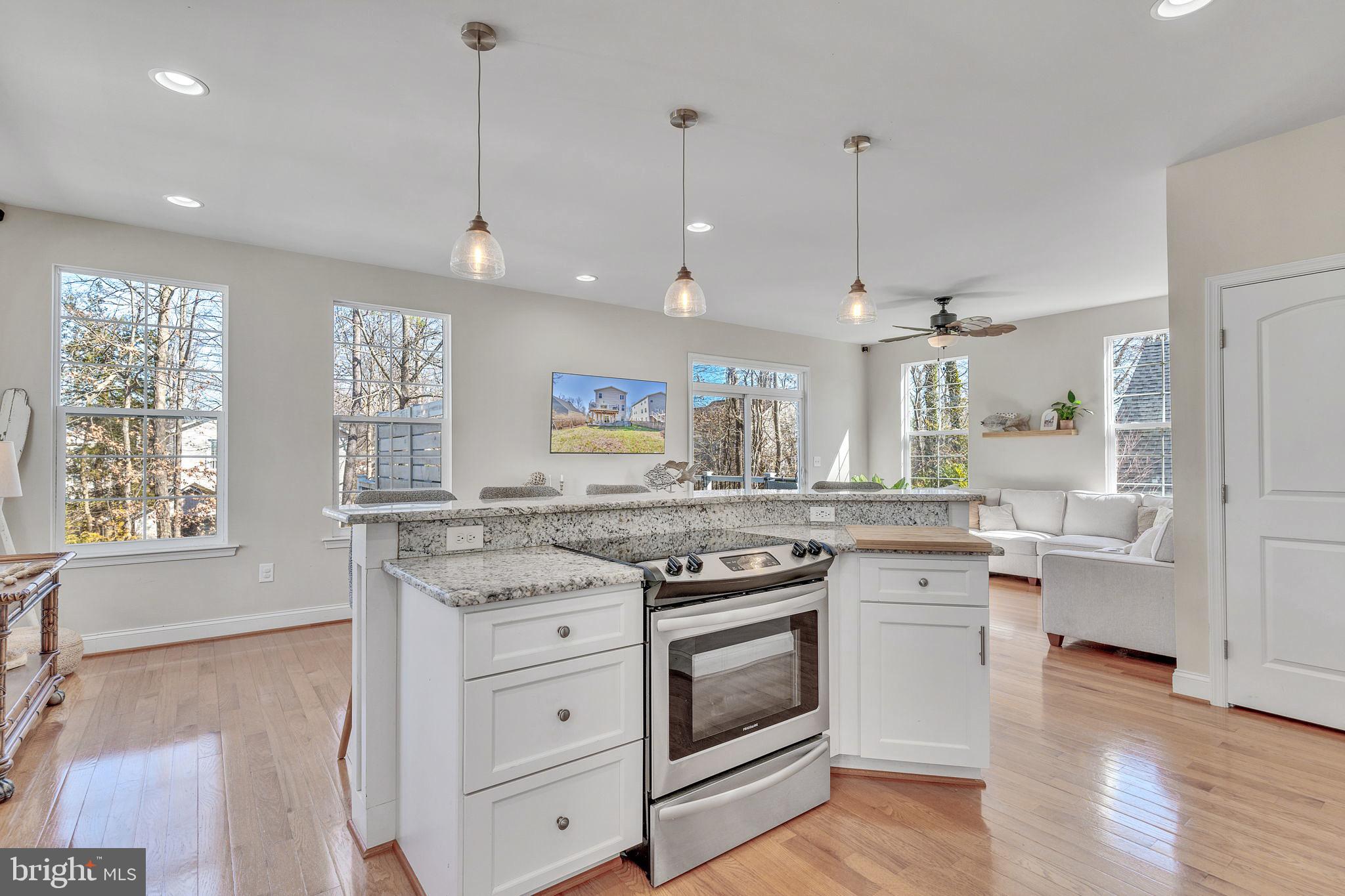 NORTH BEACH PARK - Residential