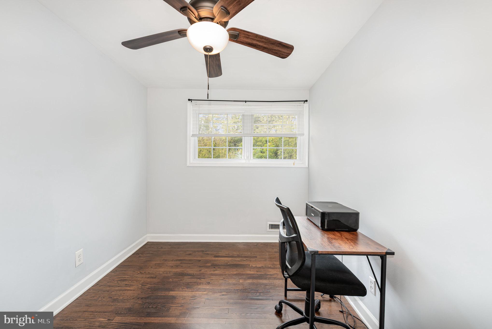 HOES HEIGHTS - Residential