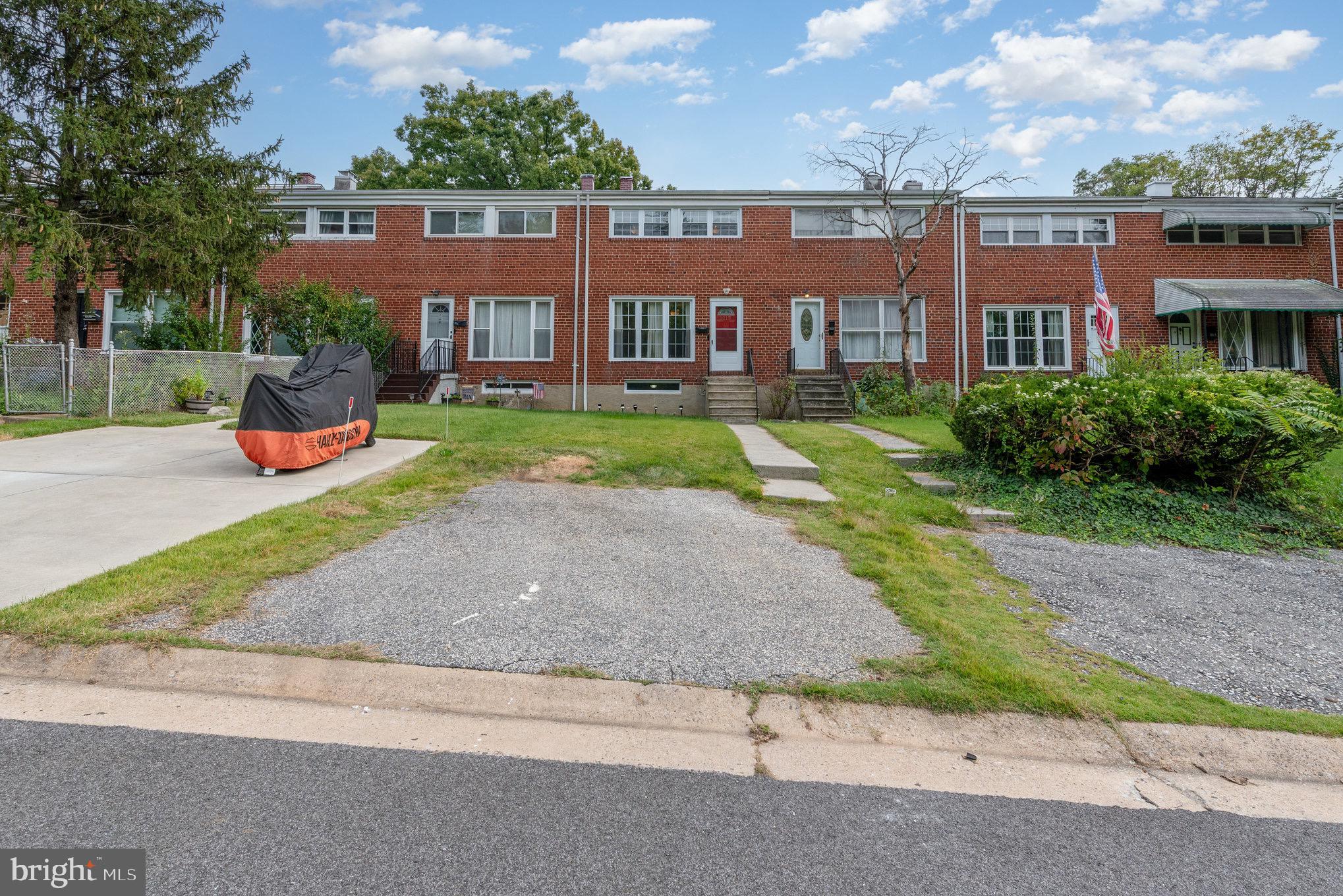 HOES HEIGHTS - Residential