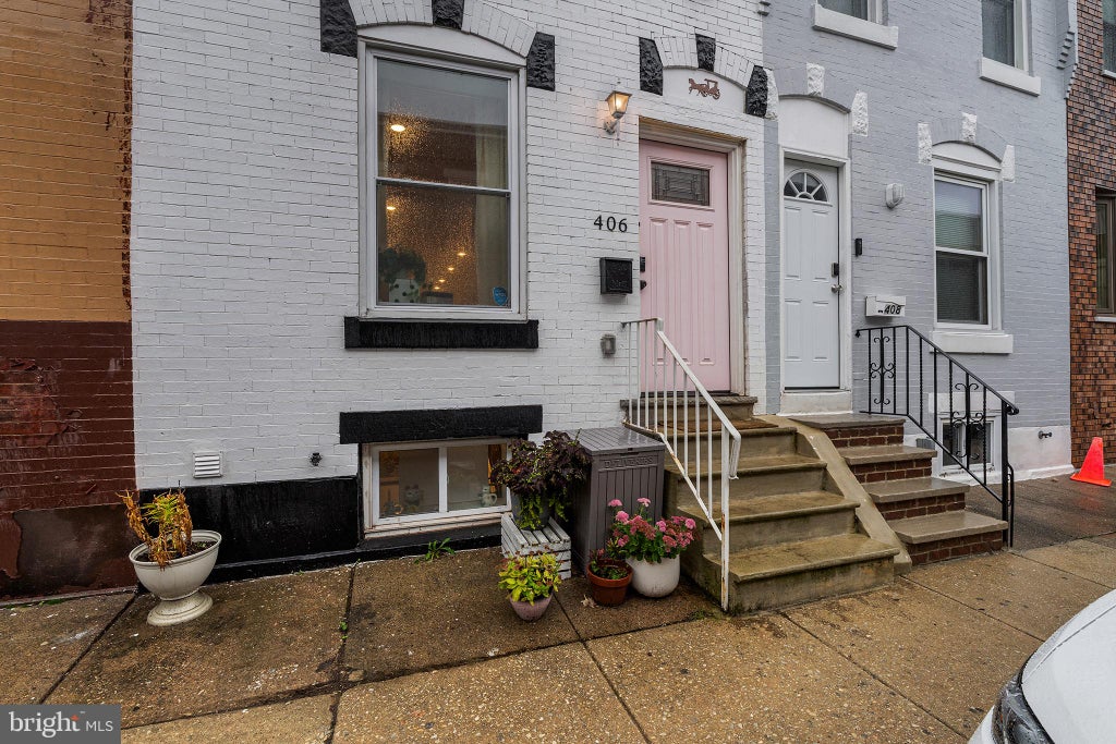 Photo of 406 Durfor Street, PHILADELPHIA, PA 19148 (MLS # PAPH2676996)