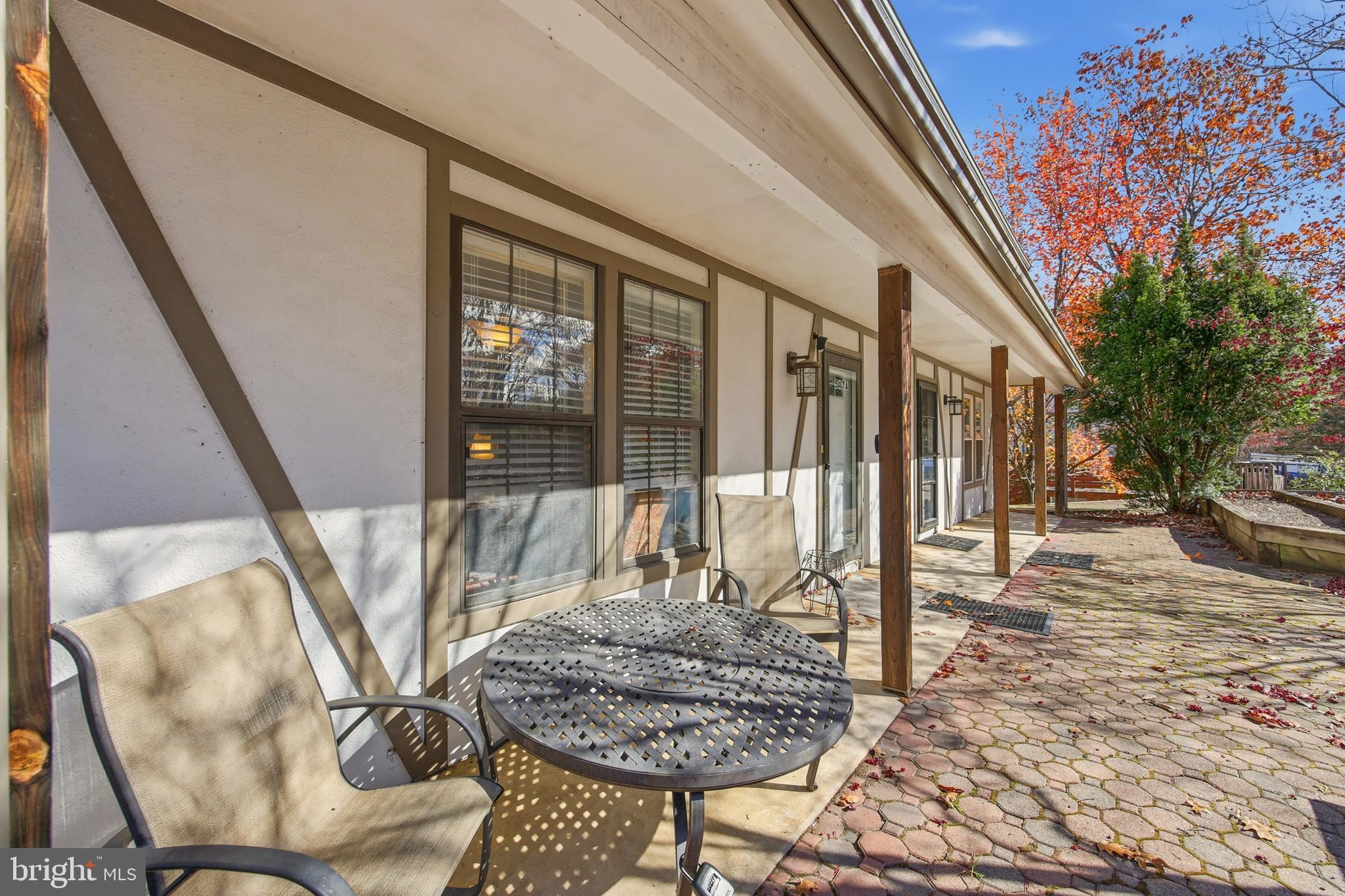 LAKEVIEW PEDESTAL HOMES - Residential