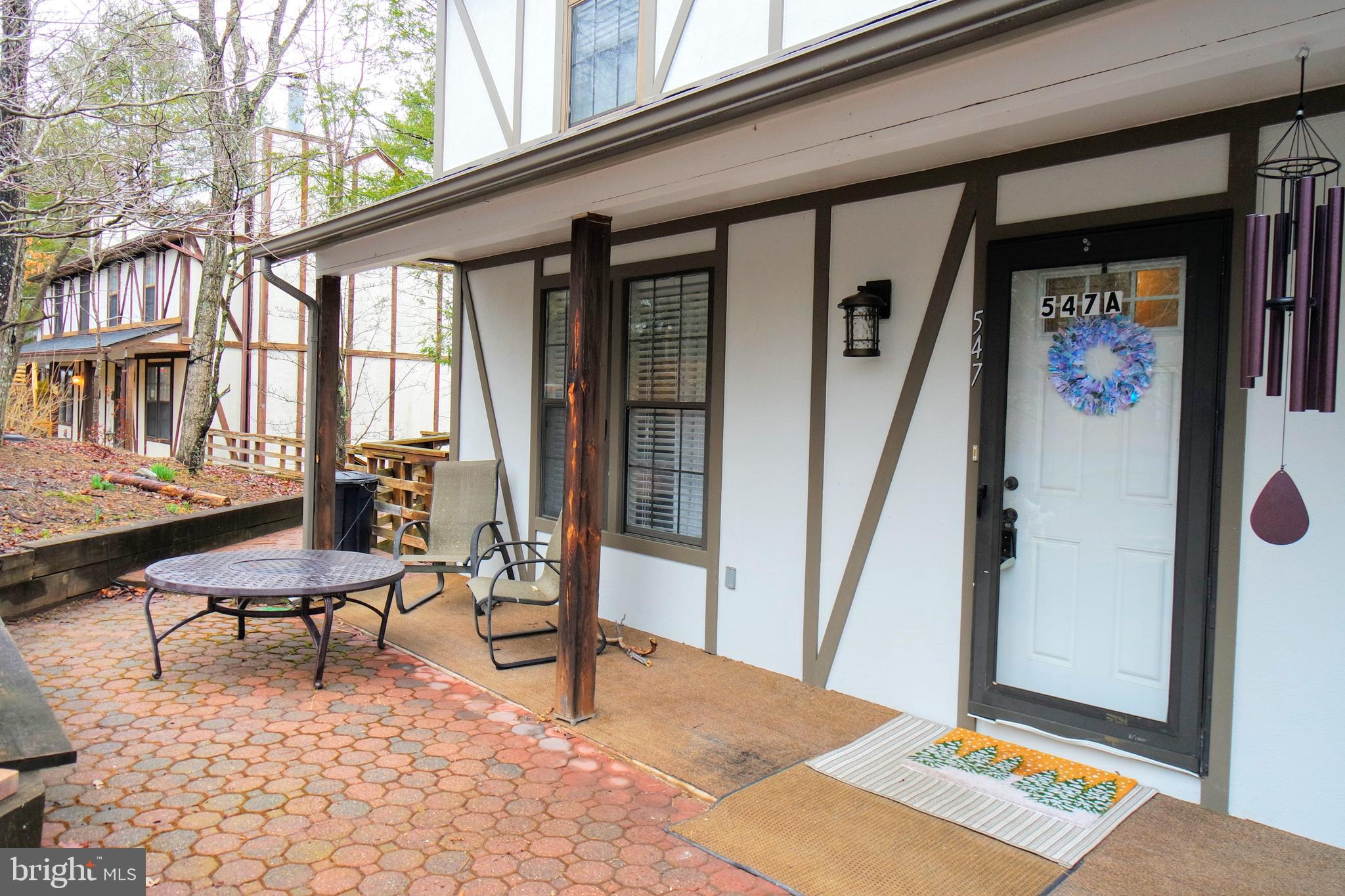 LAKEVIEW PEDESTAL HOMES - Residential