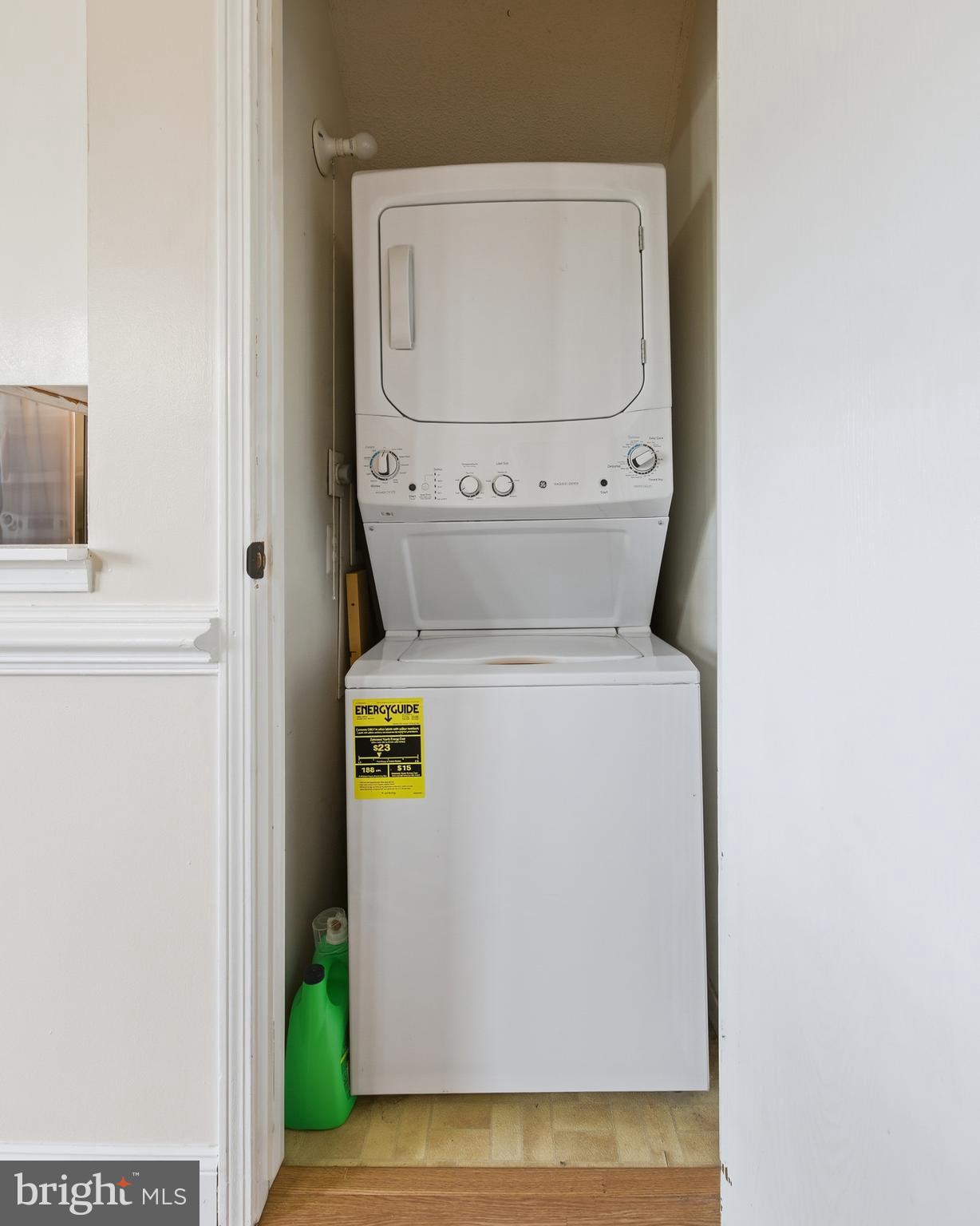 LAKEVIEW PEDESTAL HOMES - Residential