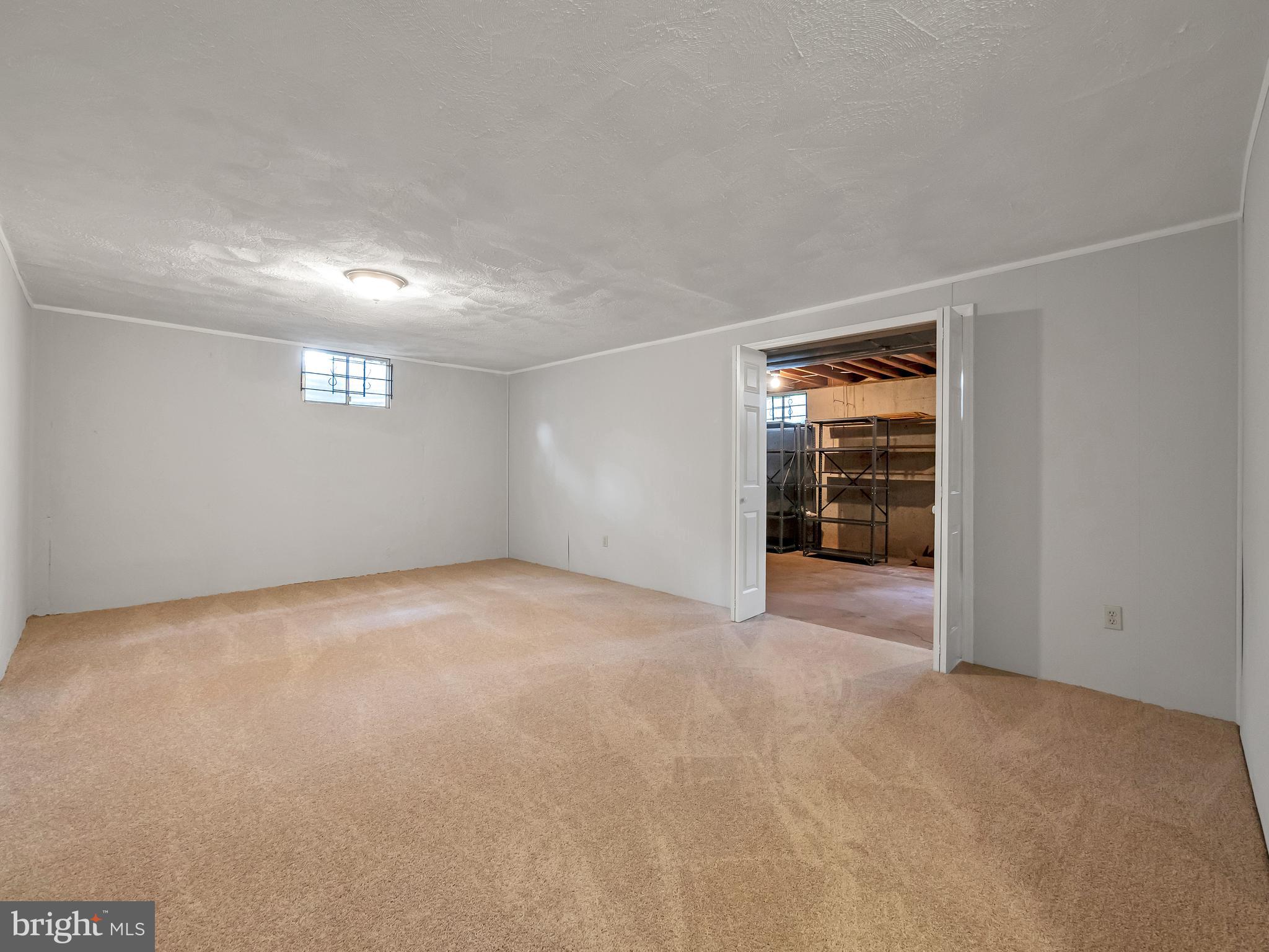 ROLLING VALLEY WEST - Residential Lease