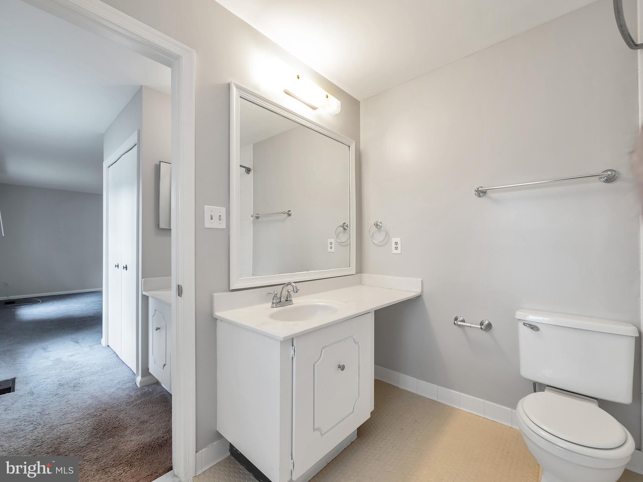 ROLLING VALLEY WEST - Residential Lease