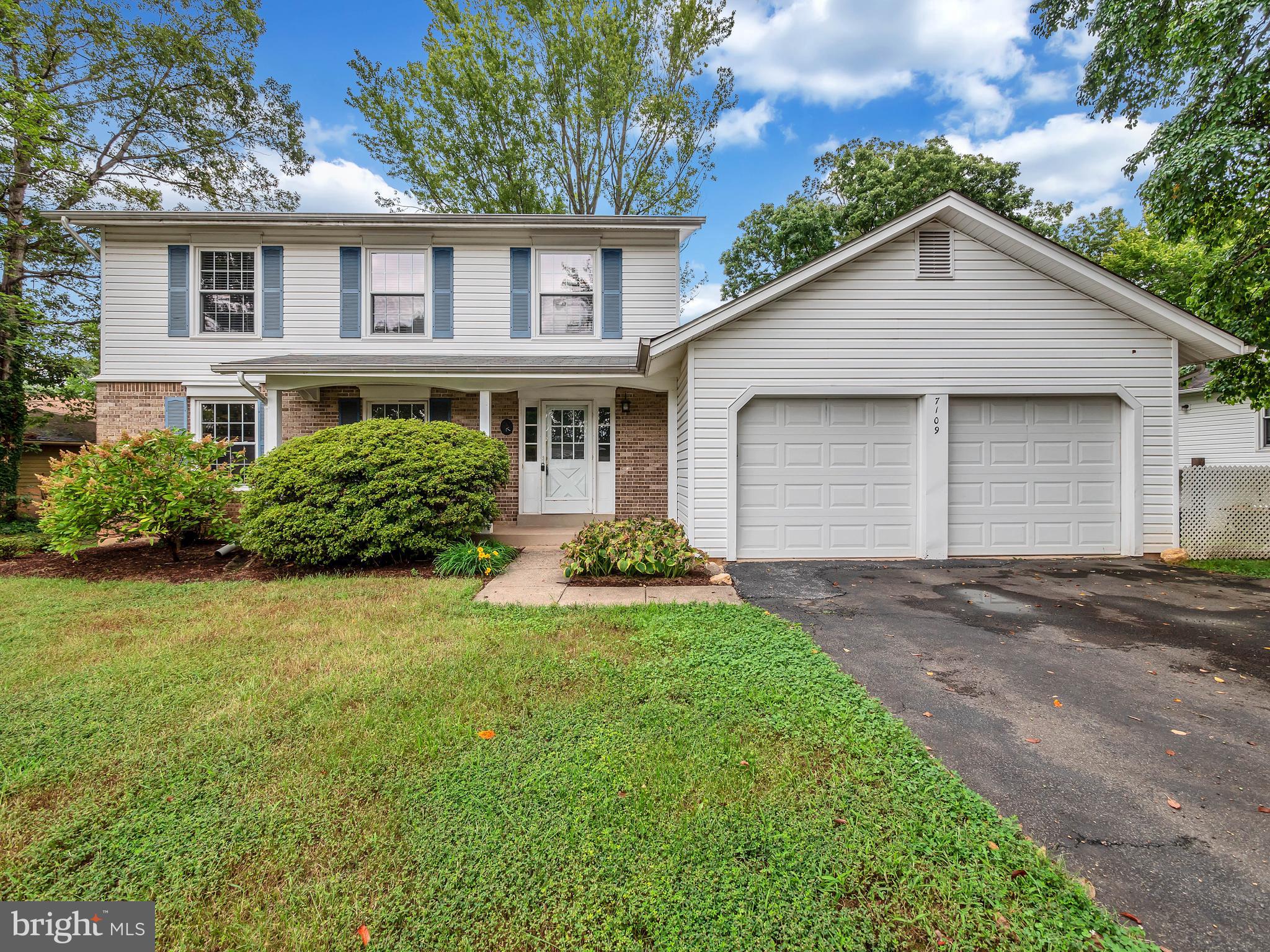 ROLLING VALLEY WEST - Residential Lease