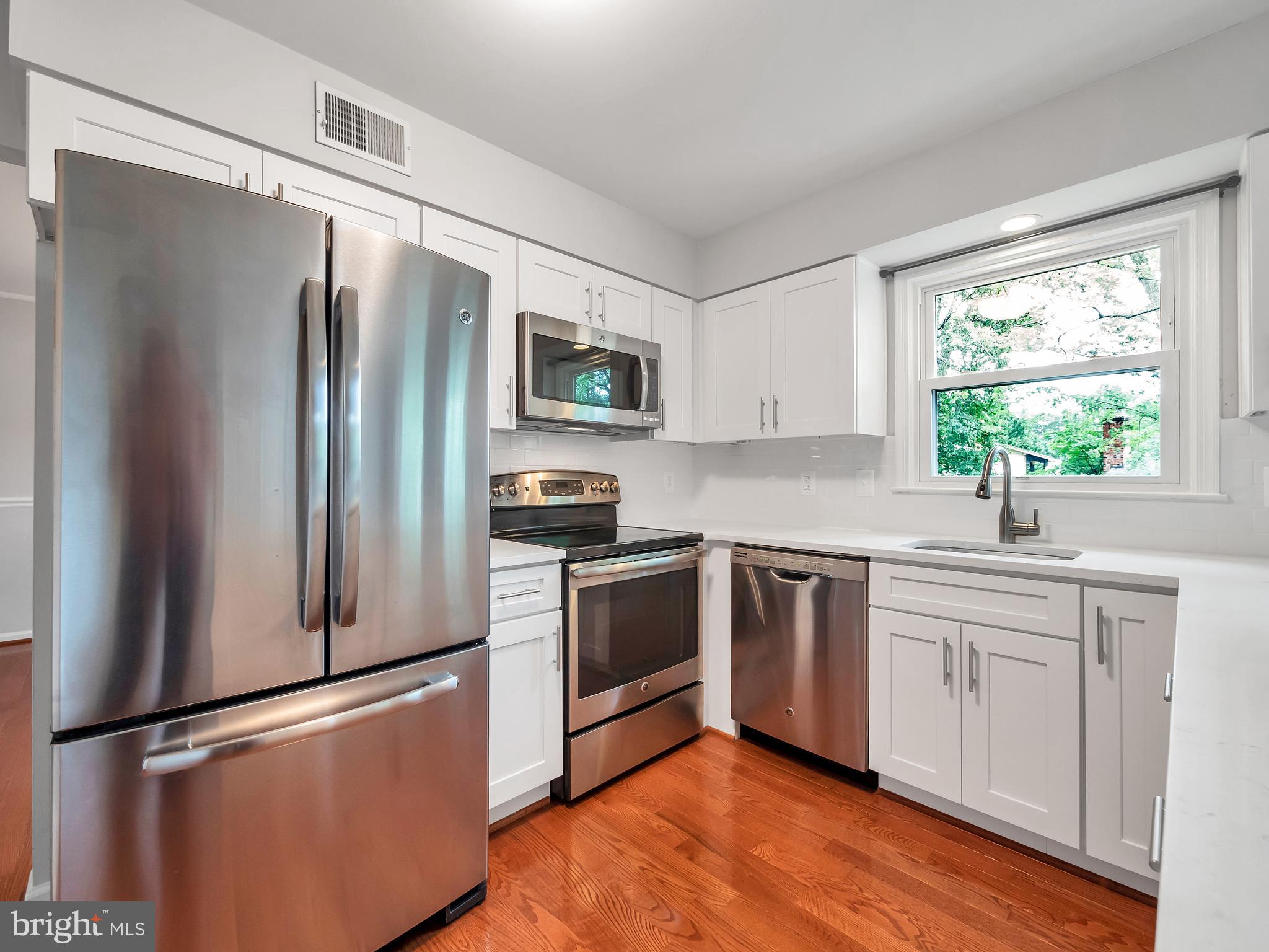 ROLLING VALLEY WEST - Residential Lease