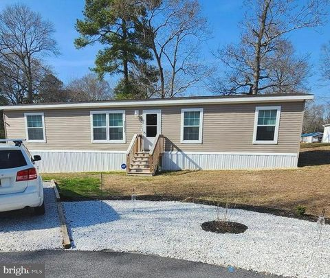 Mobile Home For Sale - 11215 5th Street<br/> BRIDGEVILLE, DE 19933