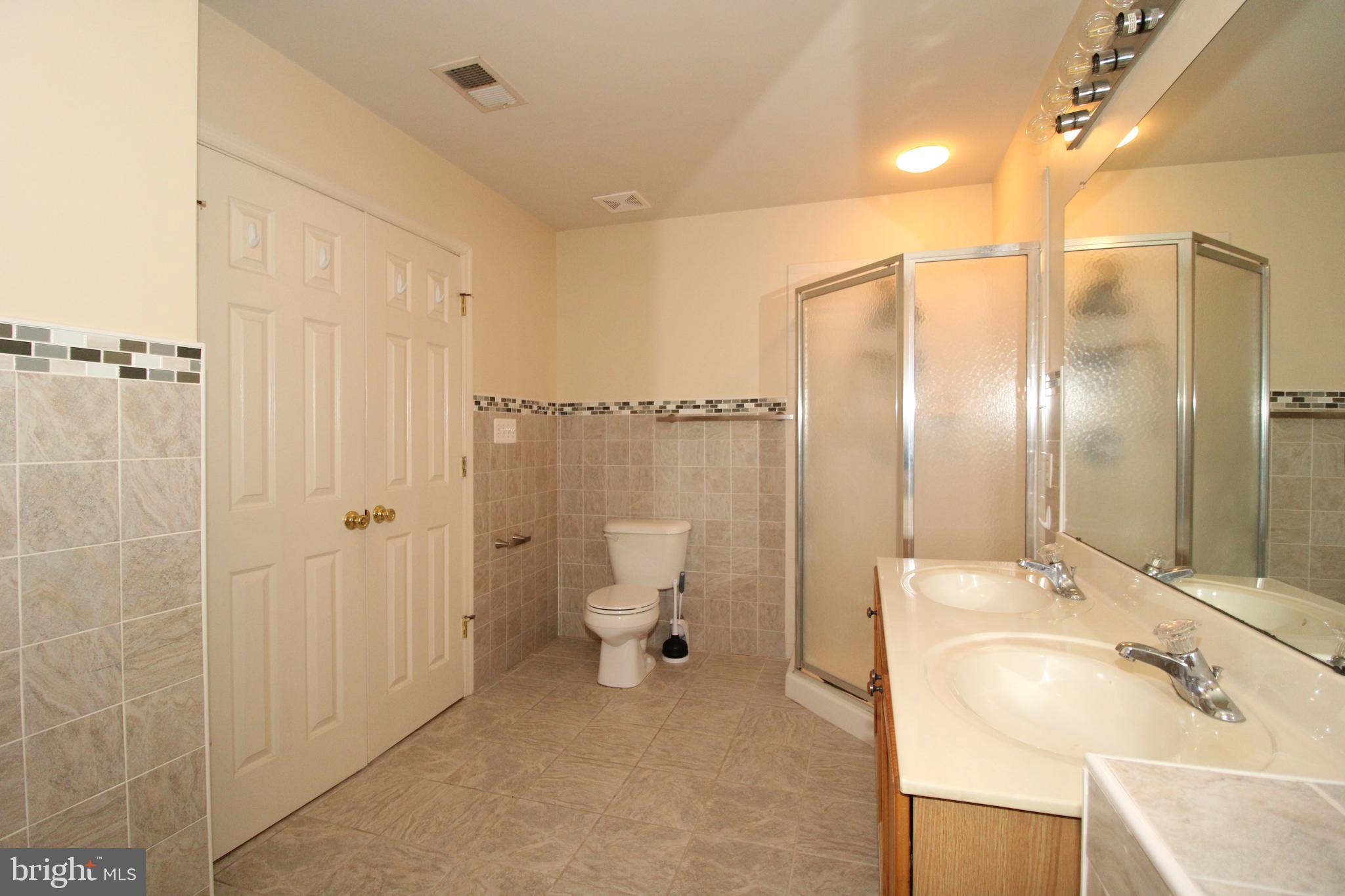 PARK OVERLOOK TOWNHOMES - Residential