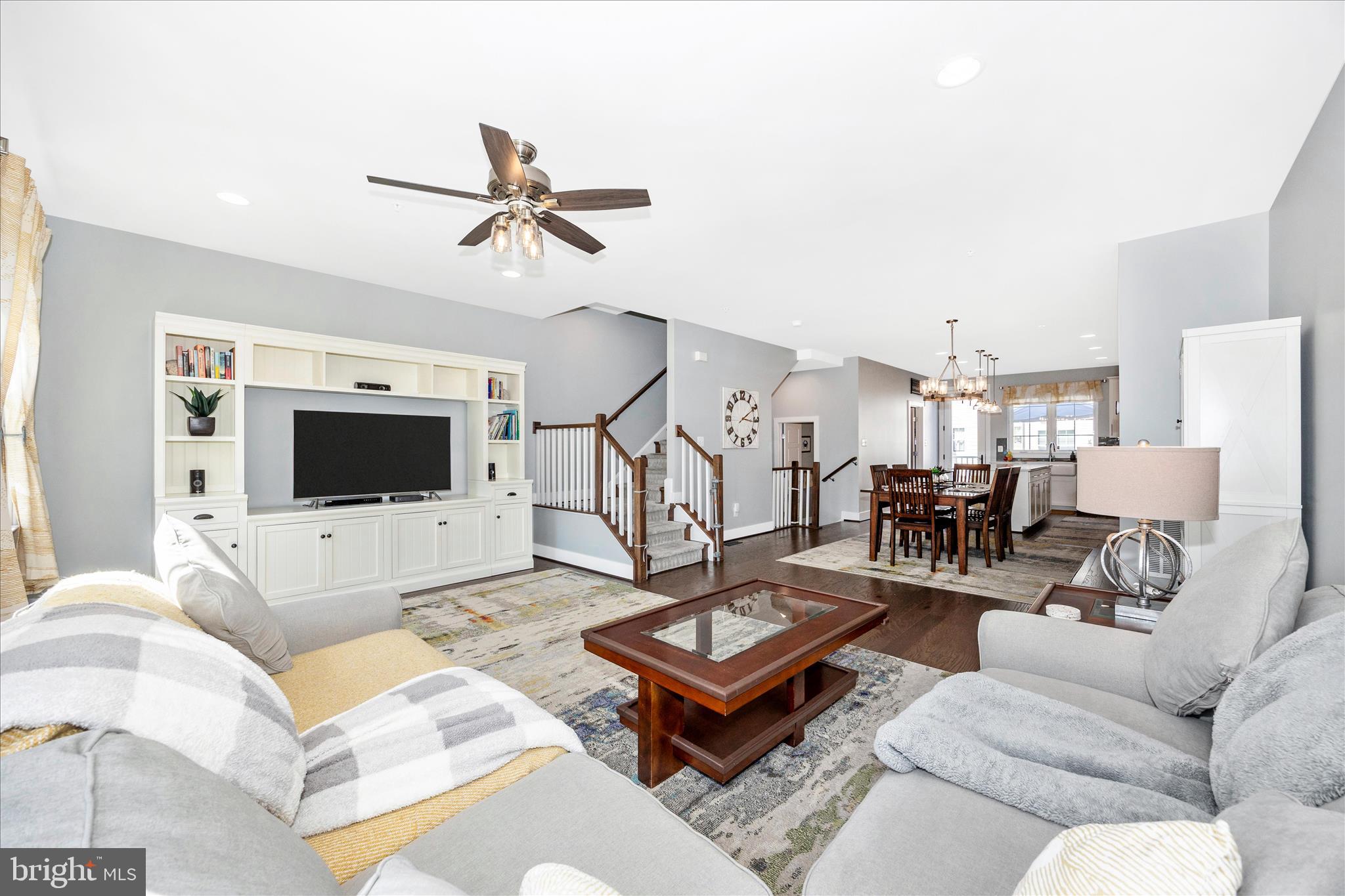 CABIN BRANCH - Residential