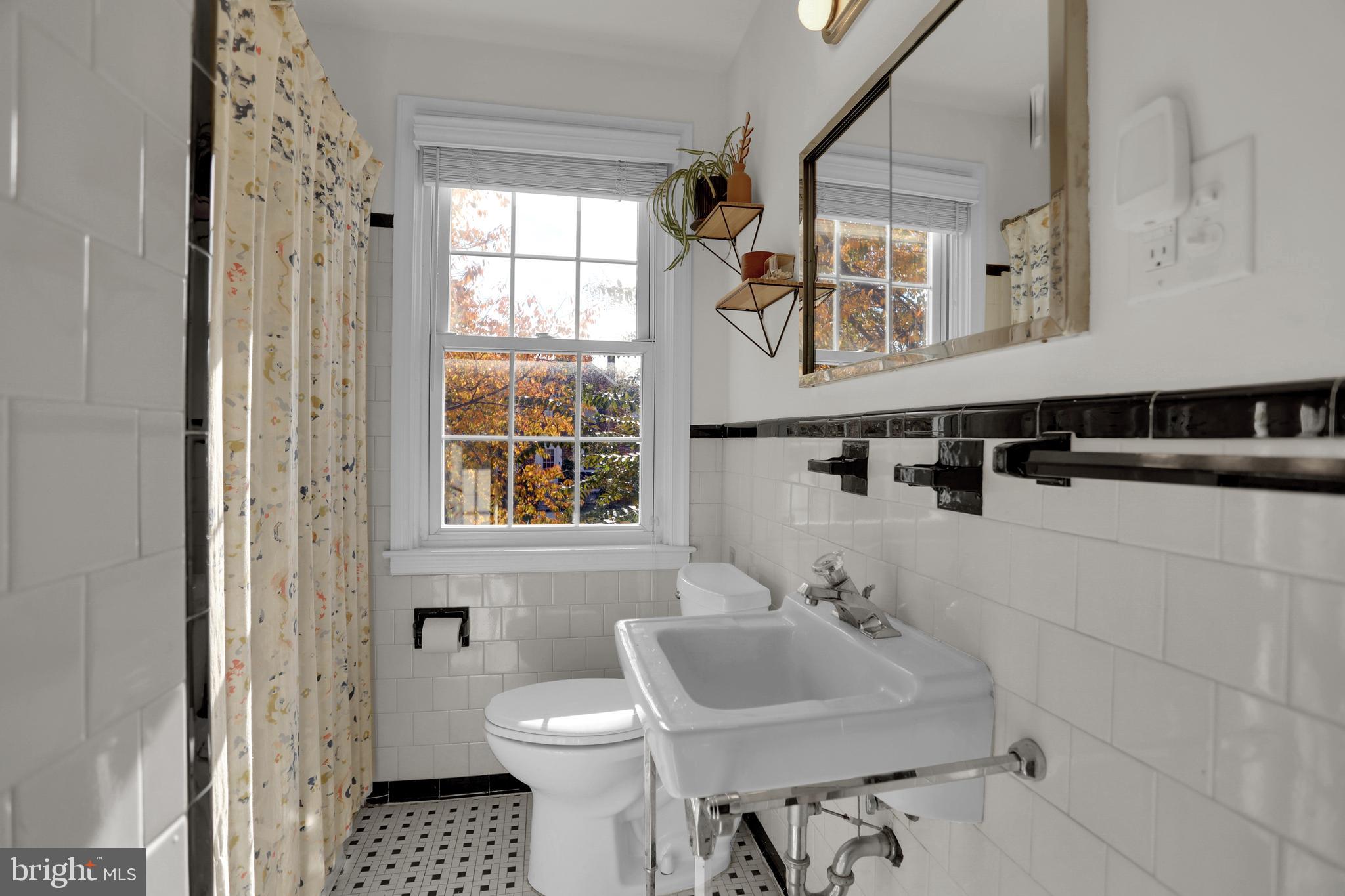 RODGERS FORGE - Residential