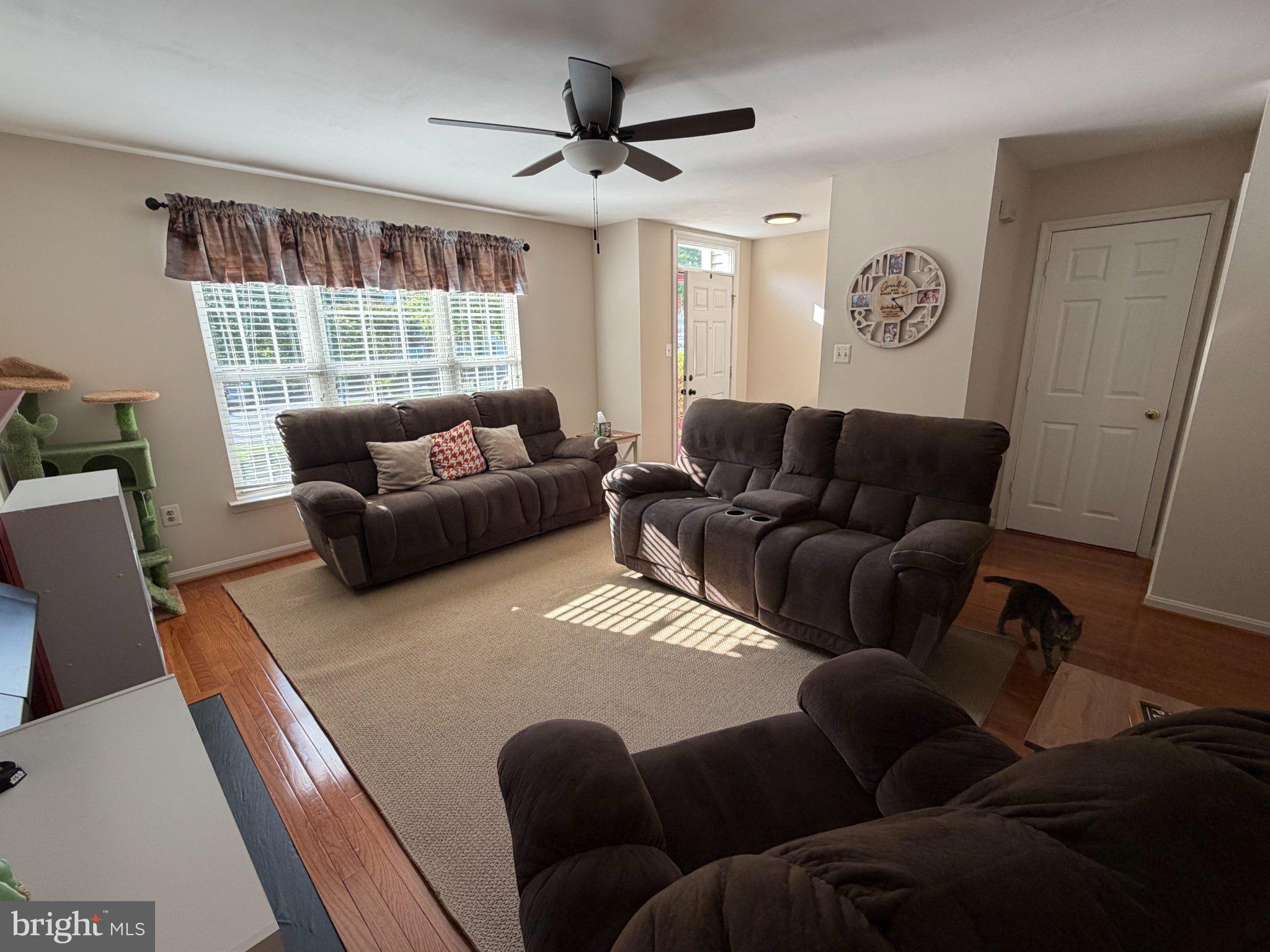 MONTCLAIR ST4 - Residential