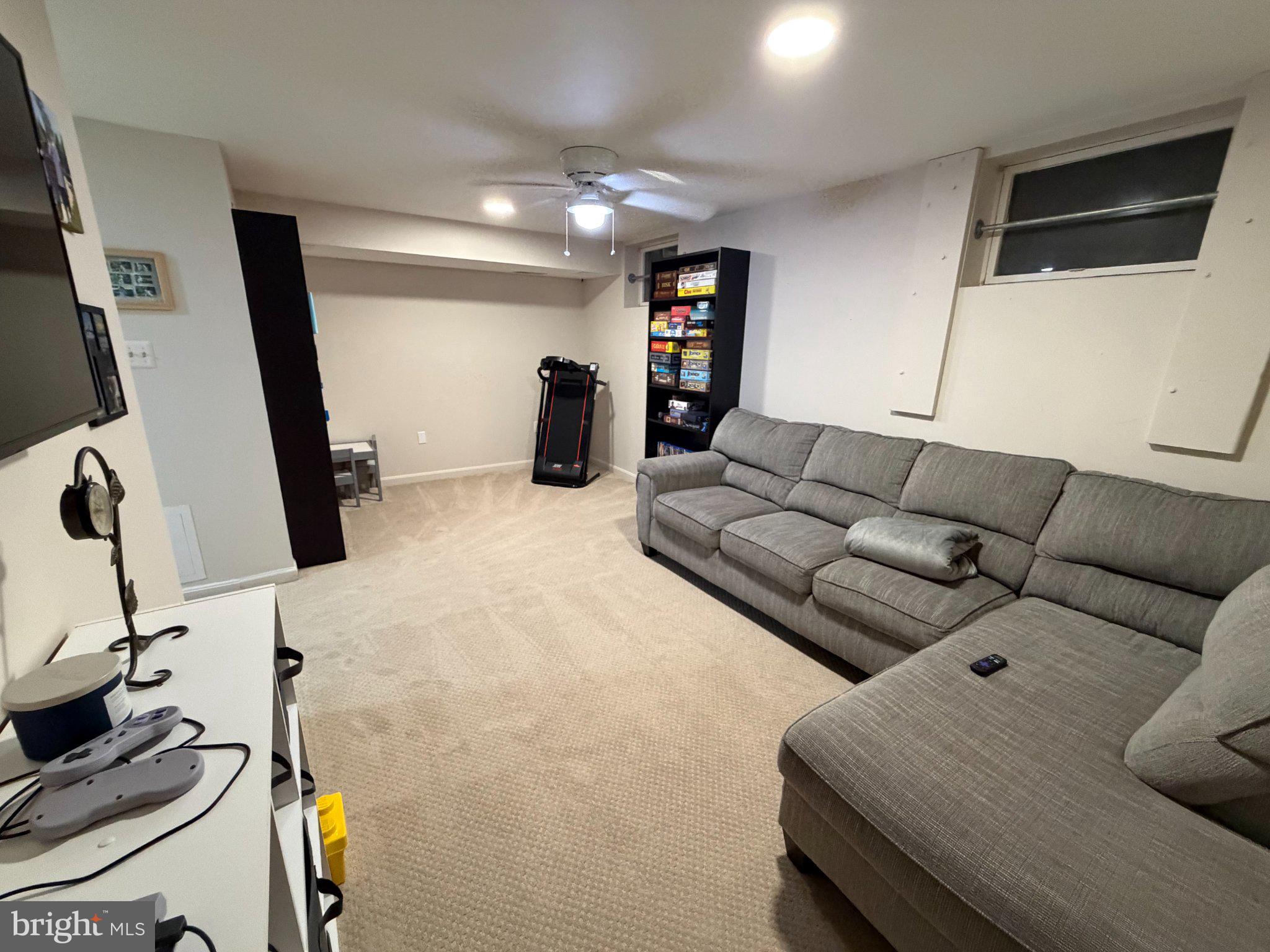 MONTCLAIR ST4 - Residential