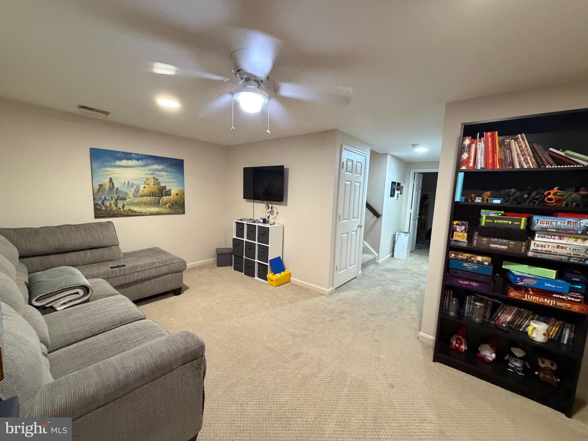 MONTCLAIR ST4 - Residential