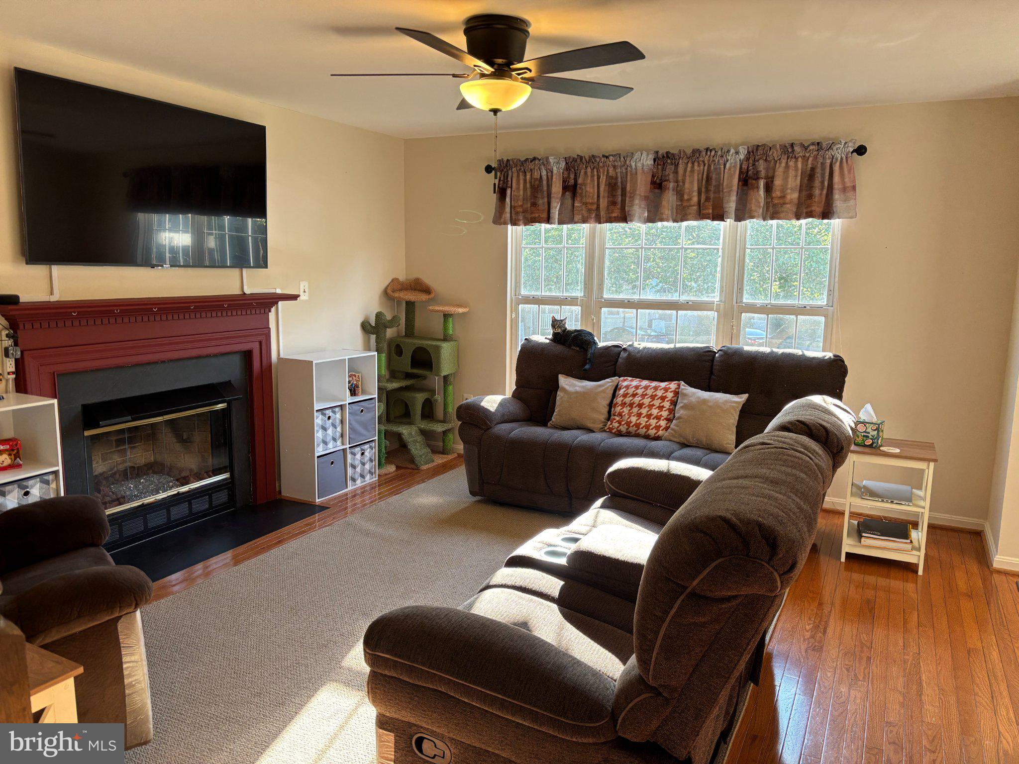 MONTCLAIR ST4 - Residential