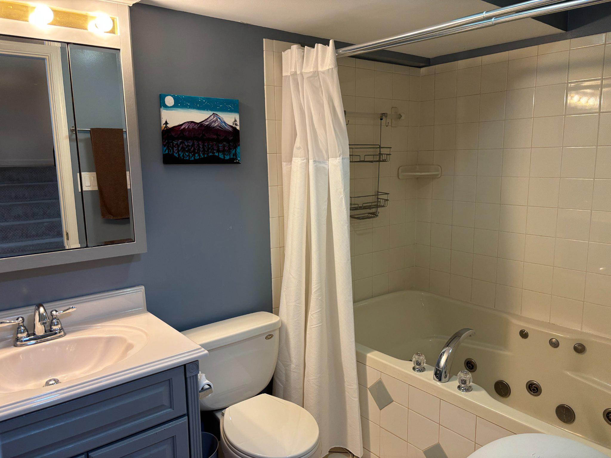 MONTCLAIR ST4 - Residential