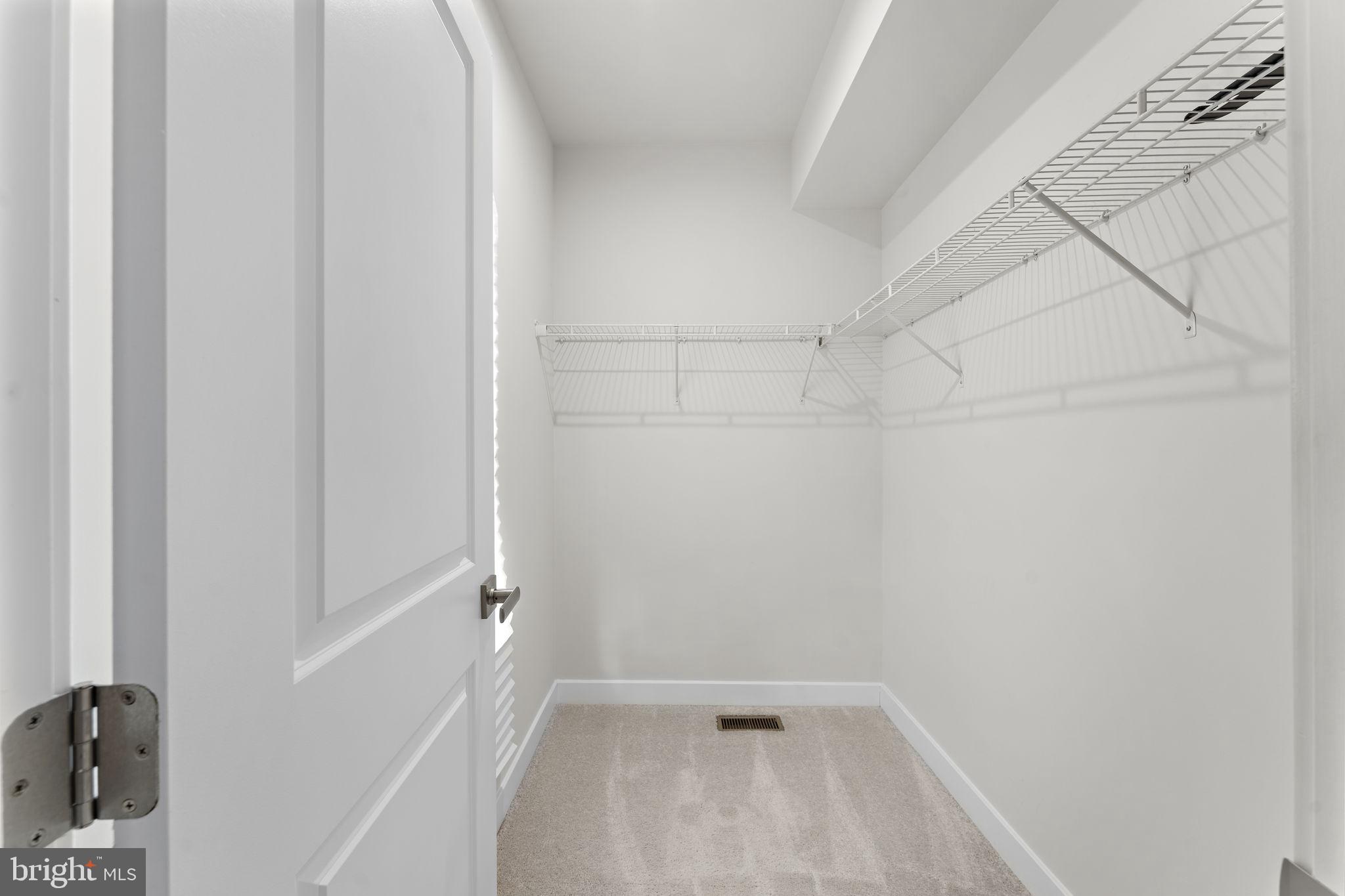 FOSTER'S GLEN - Residential