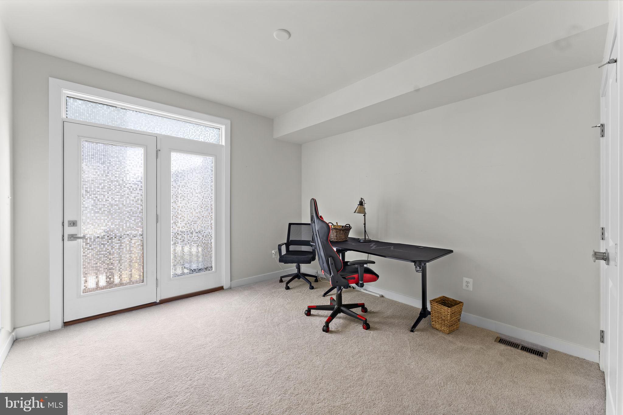 FOSTER'S GLEN - Residential