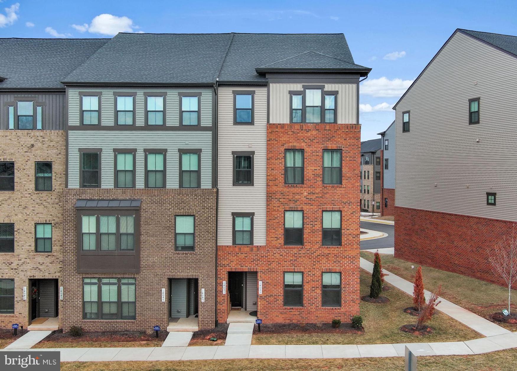 FOSTER'S GLEN - Residential