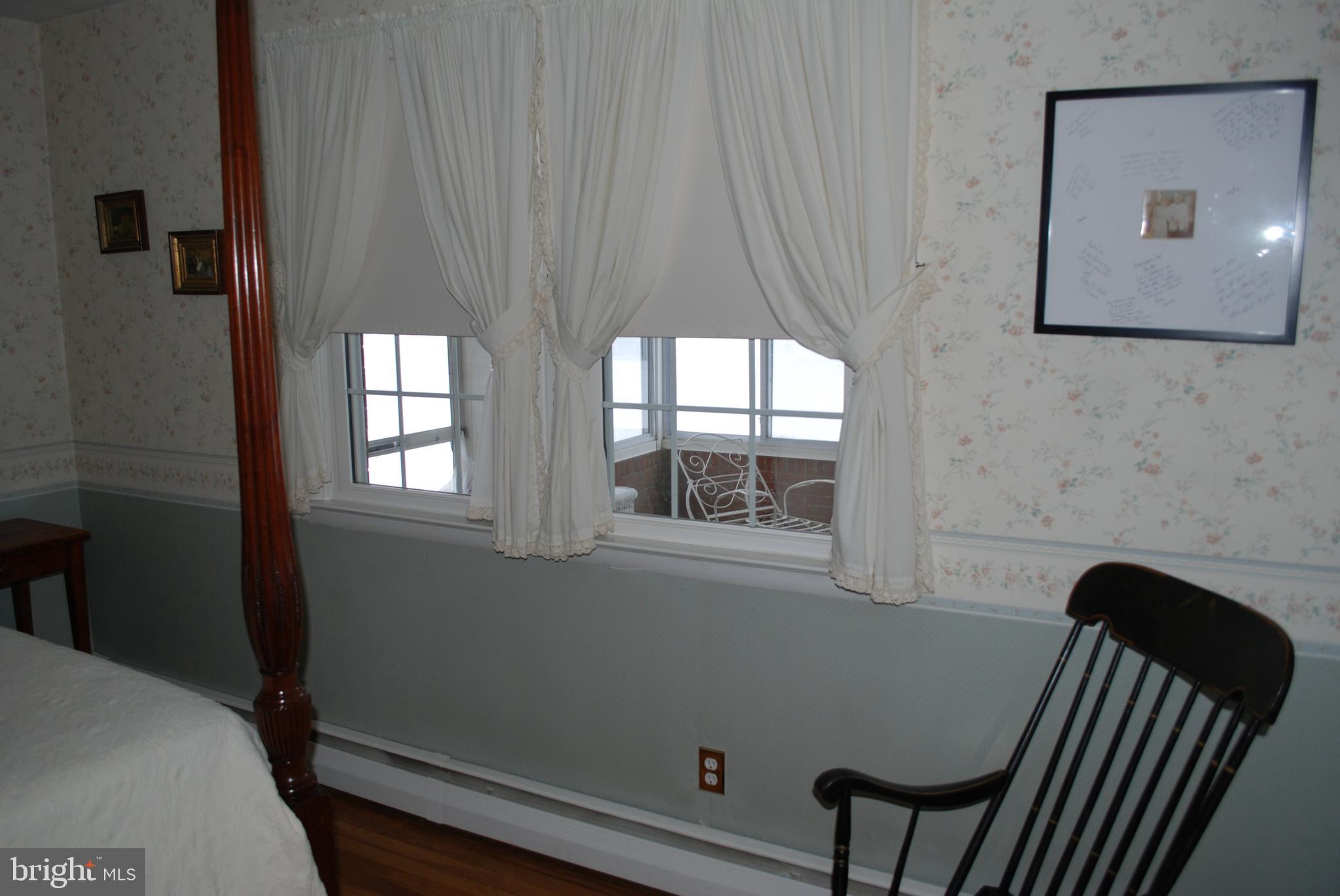 FOUNTAIN HILL - Residential