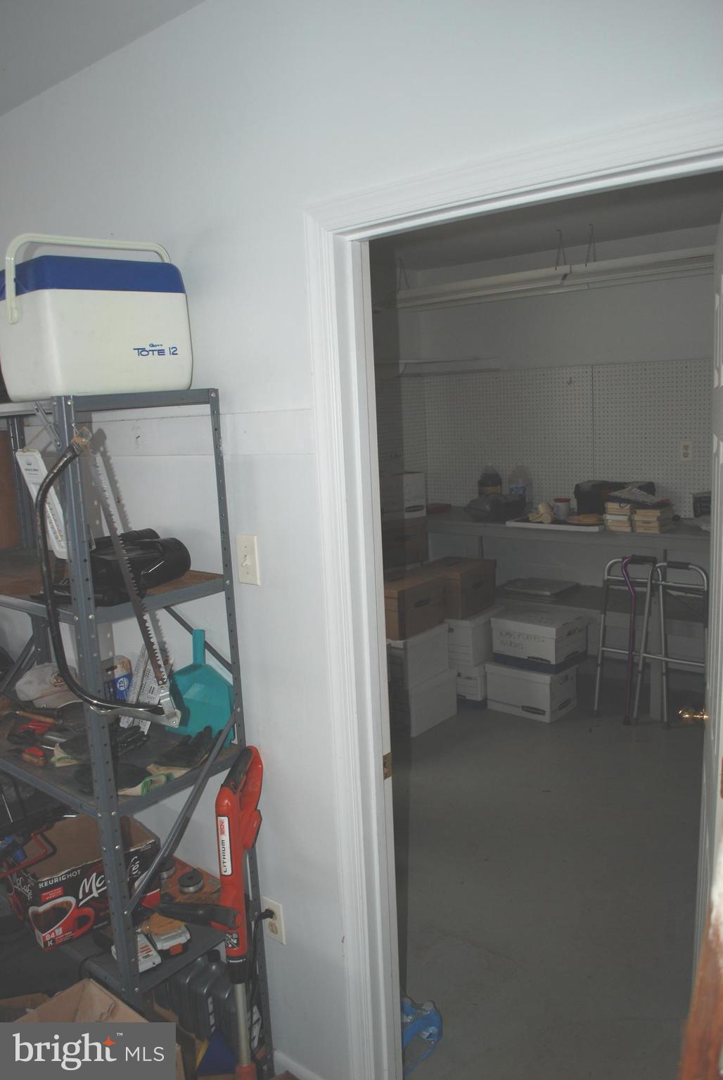 FOUNTAIN HILL - Residential