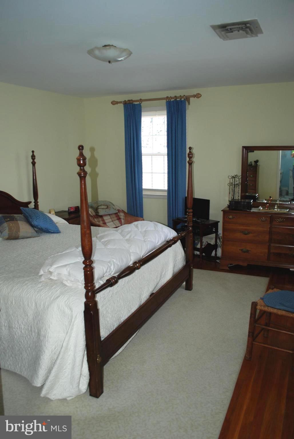 FOUNTAIN HILL - Residential