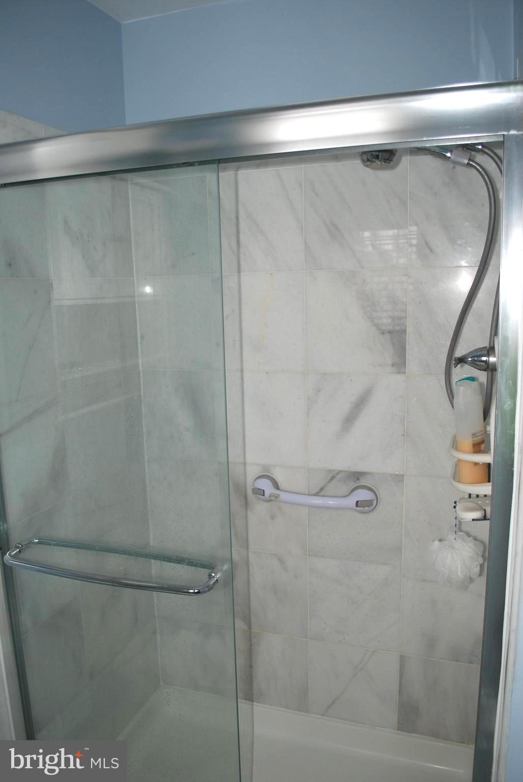 FOUNTAIN HILL - Residential