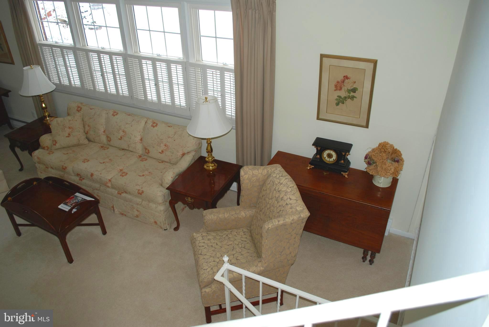 FOUNTAIN HILL - Residential