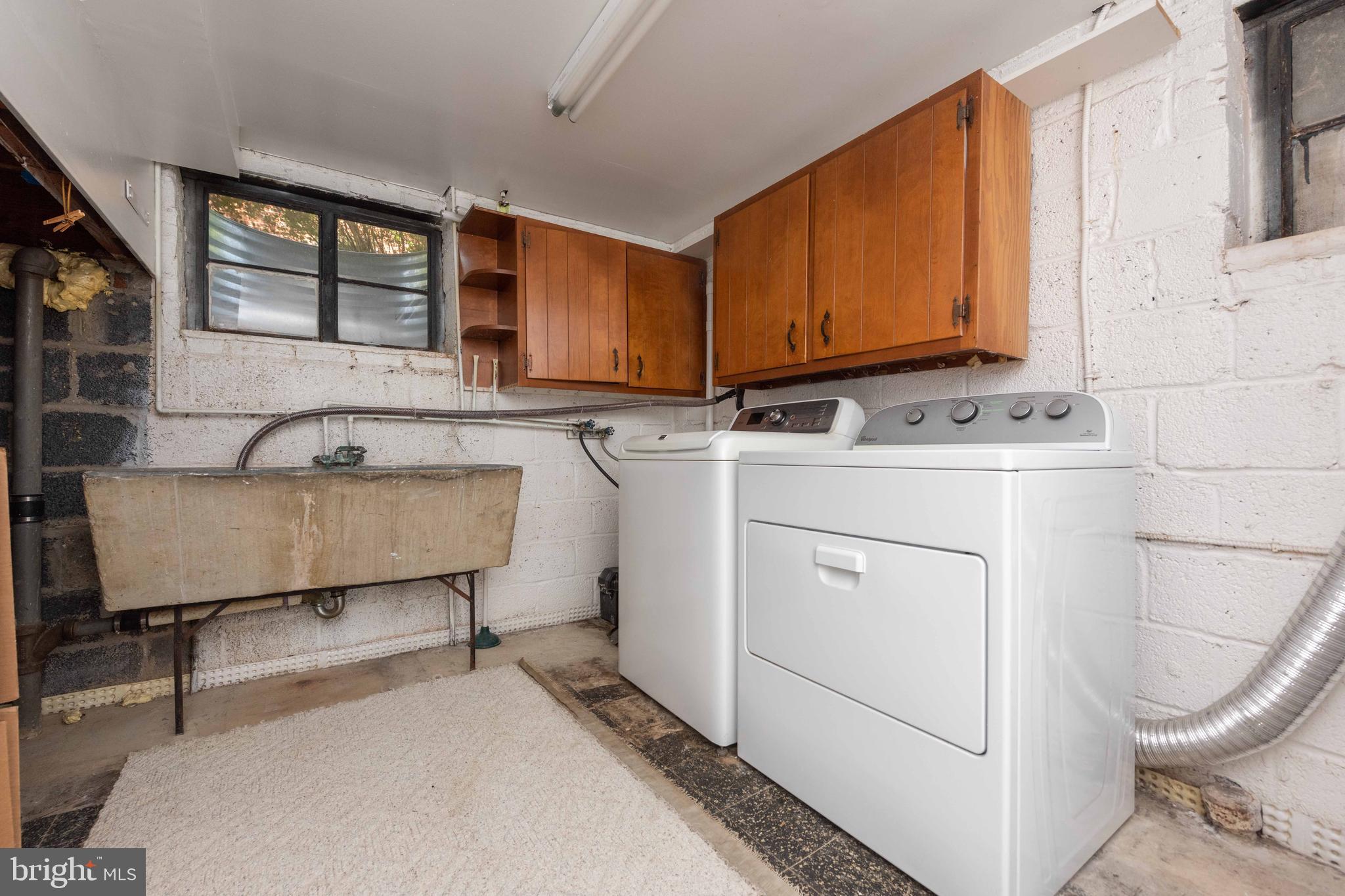 BRADDOCK HEIGHTS - Residential Lease