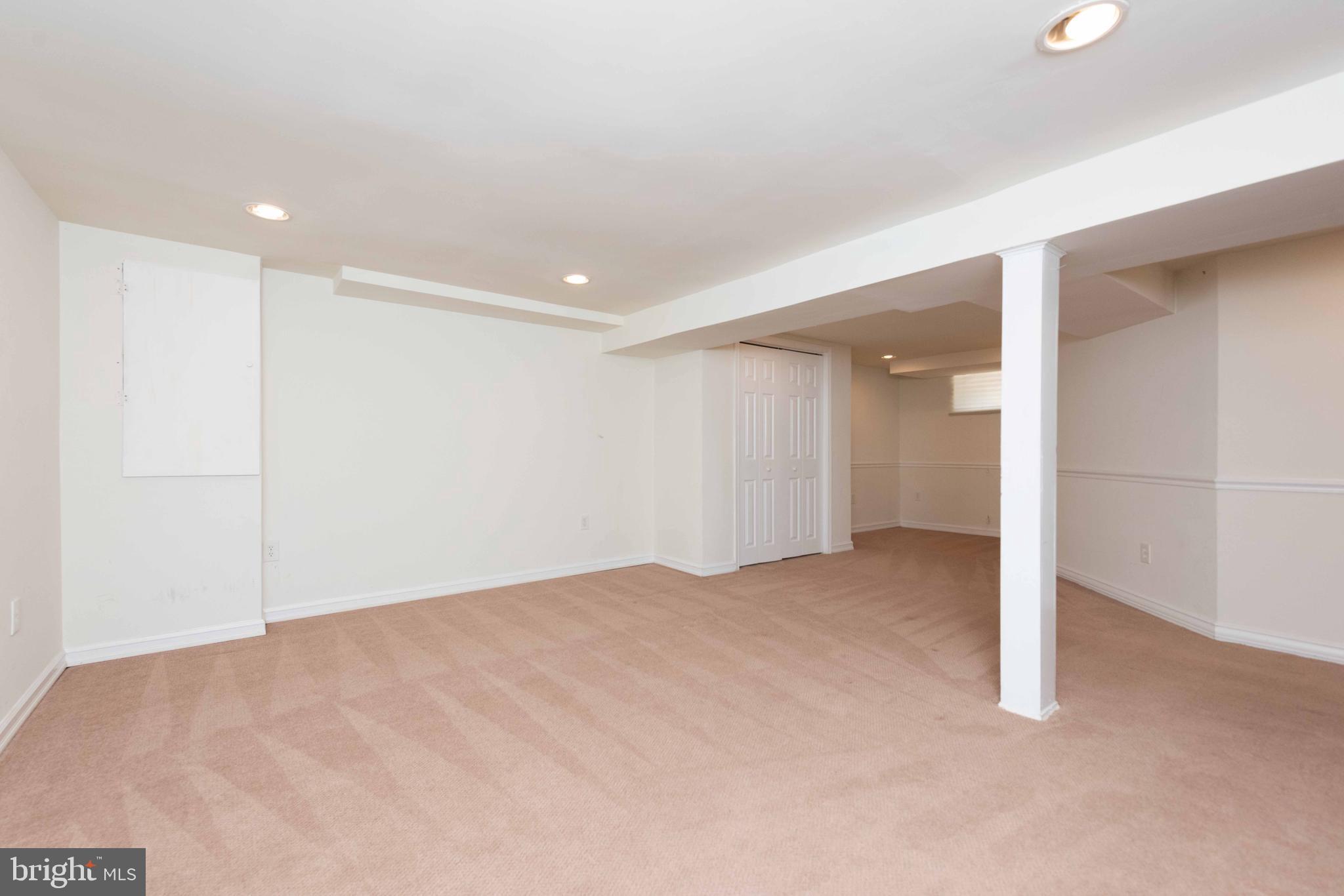 BRADDOCK HEIGHTS - Residential Lease