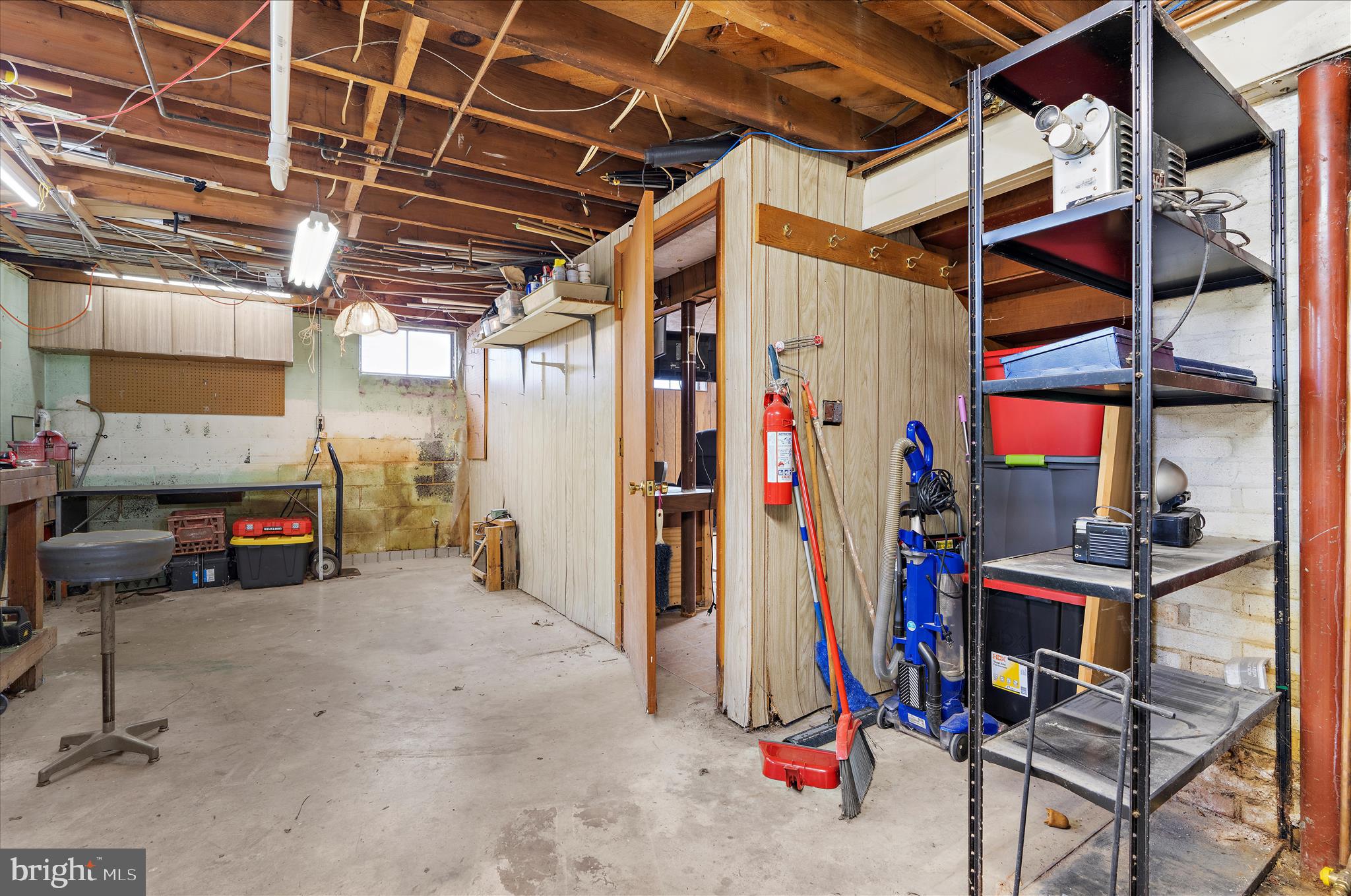 HUNTING HILLS ESTATES - Residential