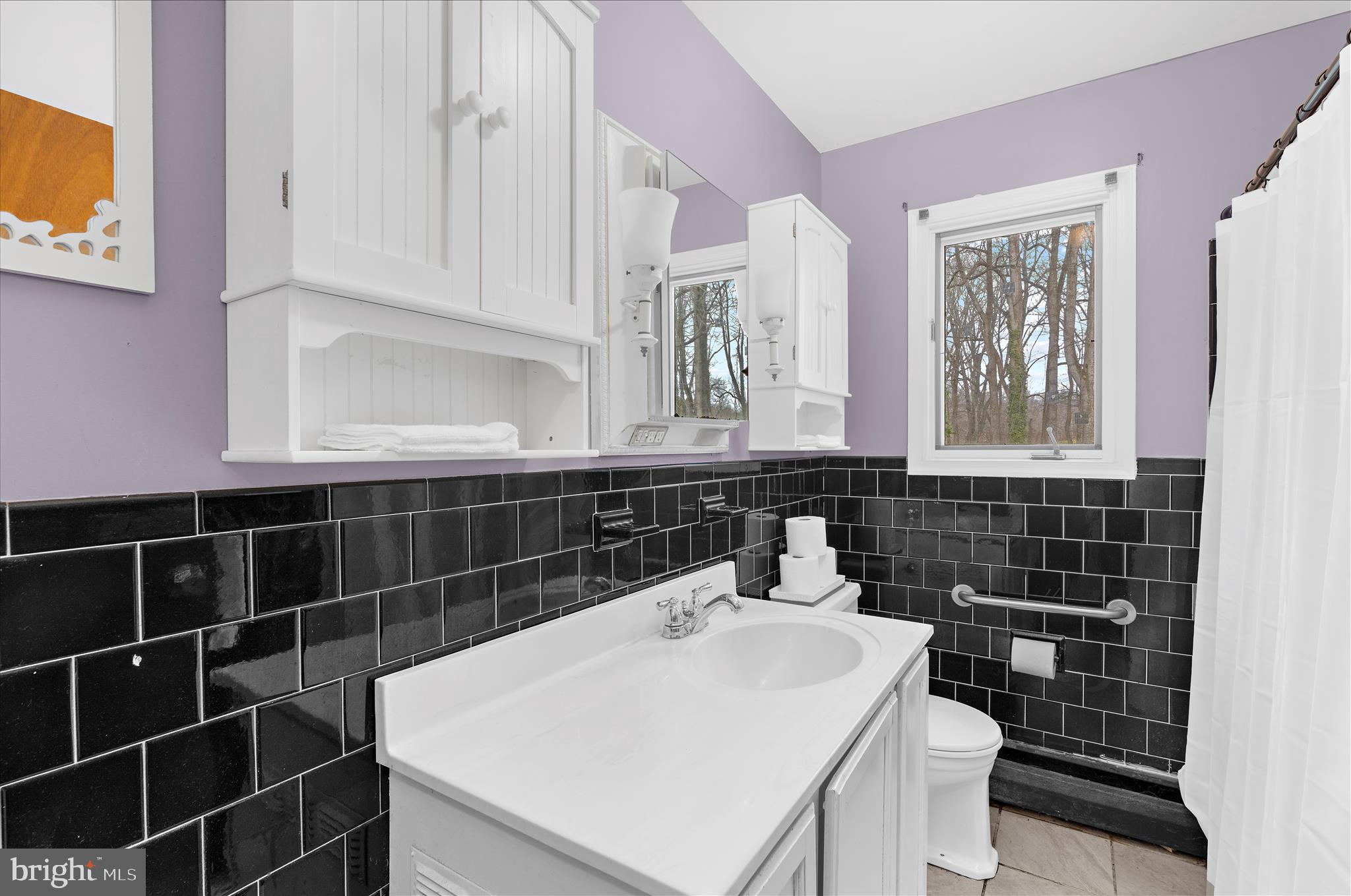 HUNTING HILLS ESTATES - Residential