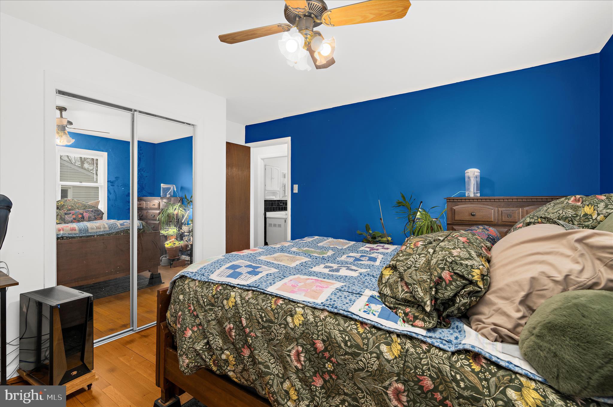 HUNTING HILLS ESTATES - Residential