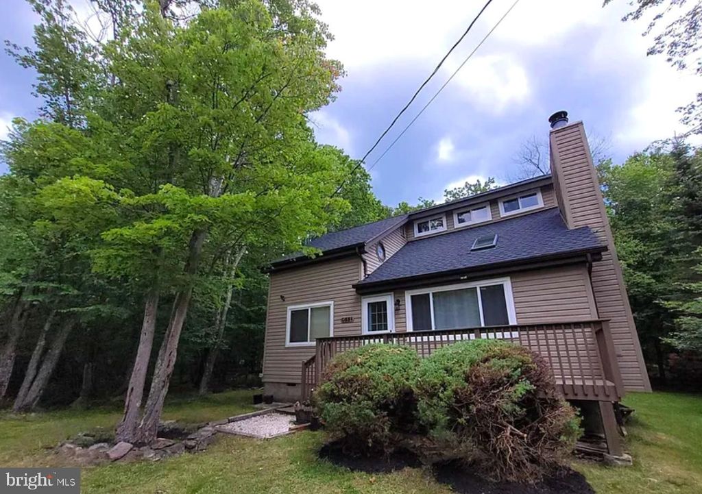 Photo of 7688 Fawn Ln, TOBYHANNA, PA 18466 (MLS # PAMR2005268)