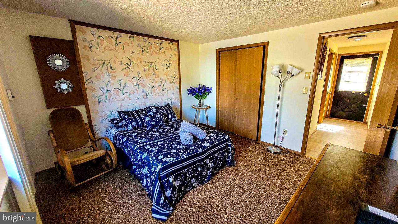 POCONO COUNTRY PLACE - Residential