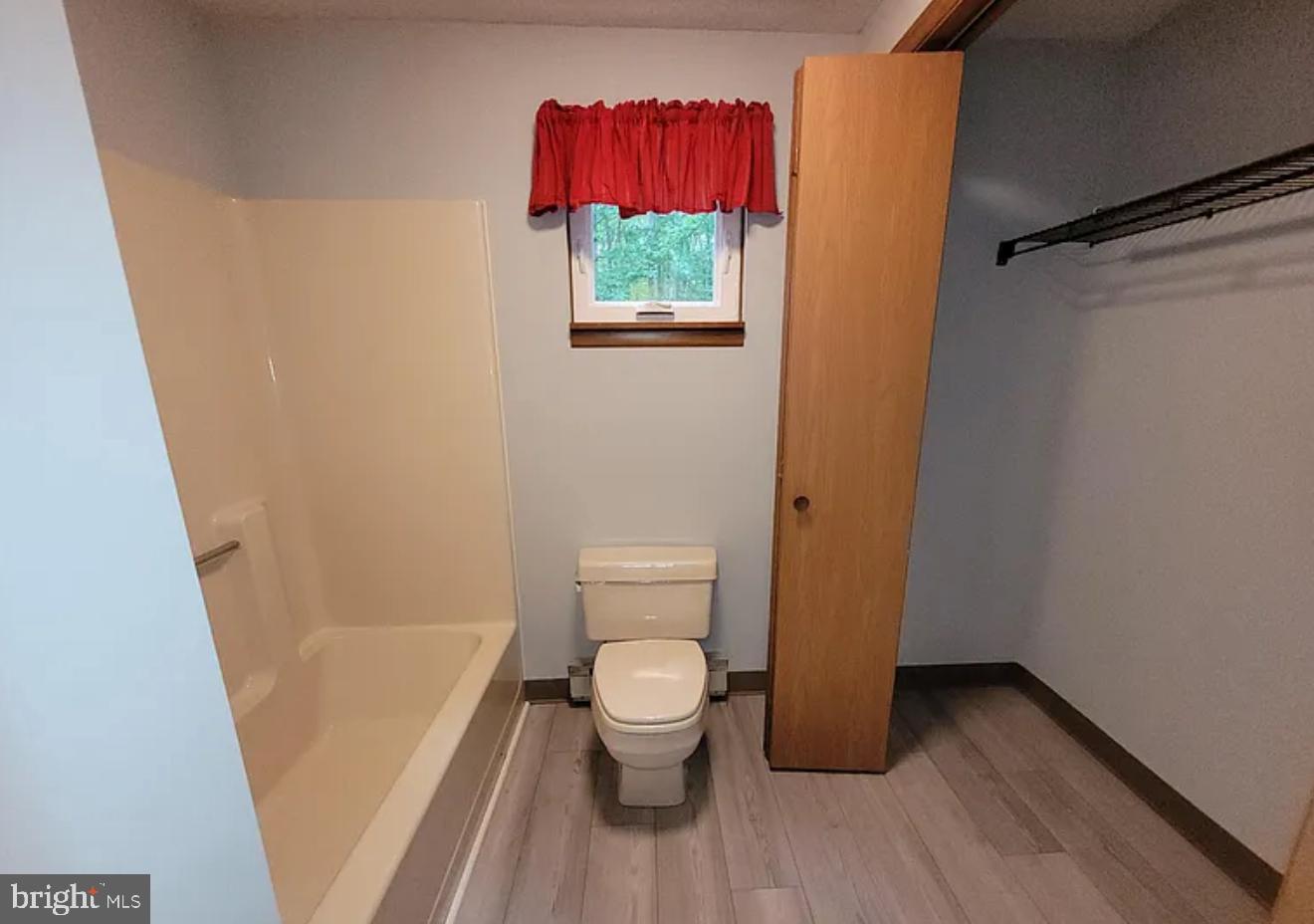 POCONO COUNTRY PLACE - Residential