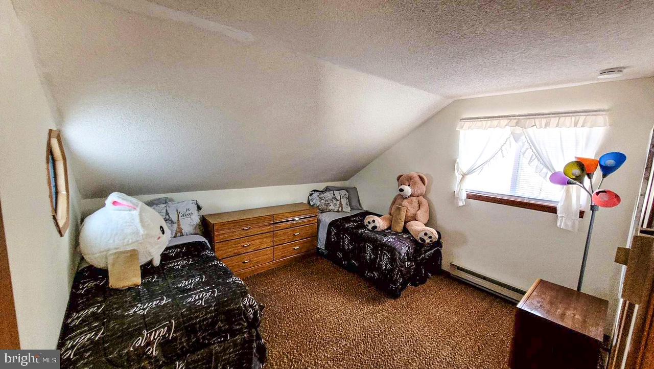 POCONO COUNTRY PLACE - Residential