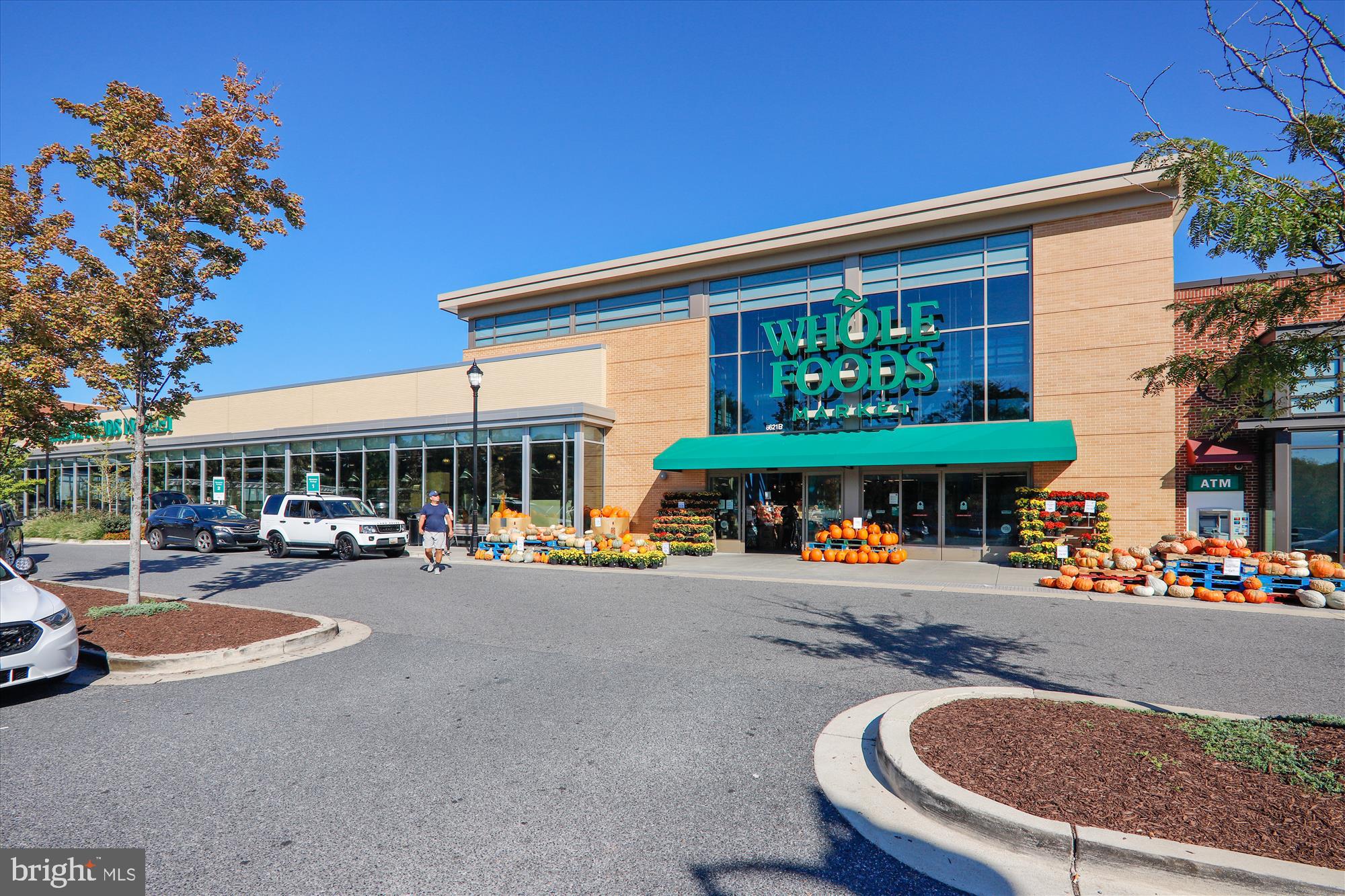 RIVERDALE PARK STATION - Residential Lease