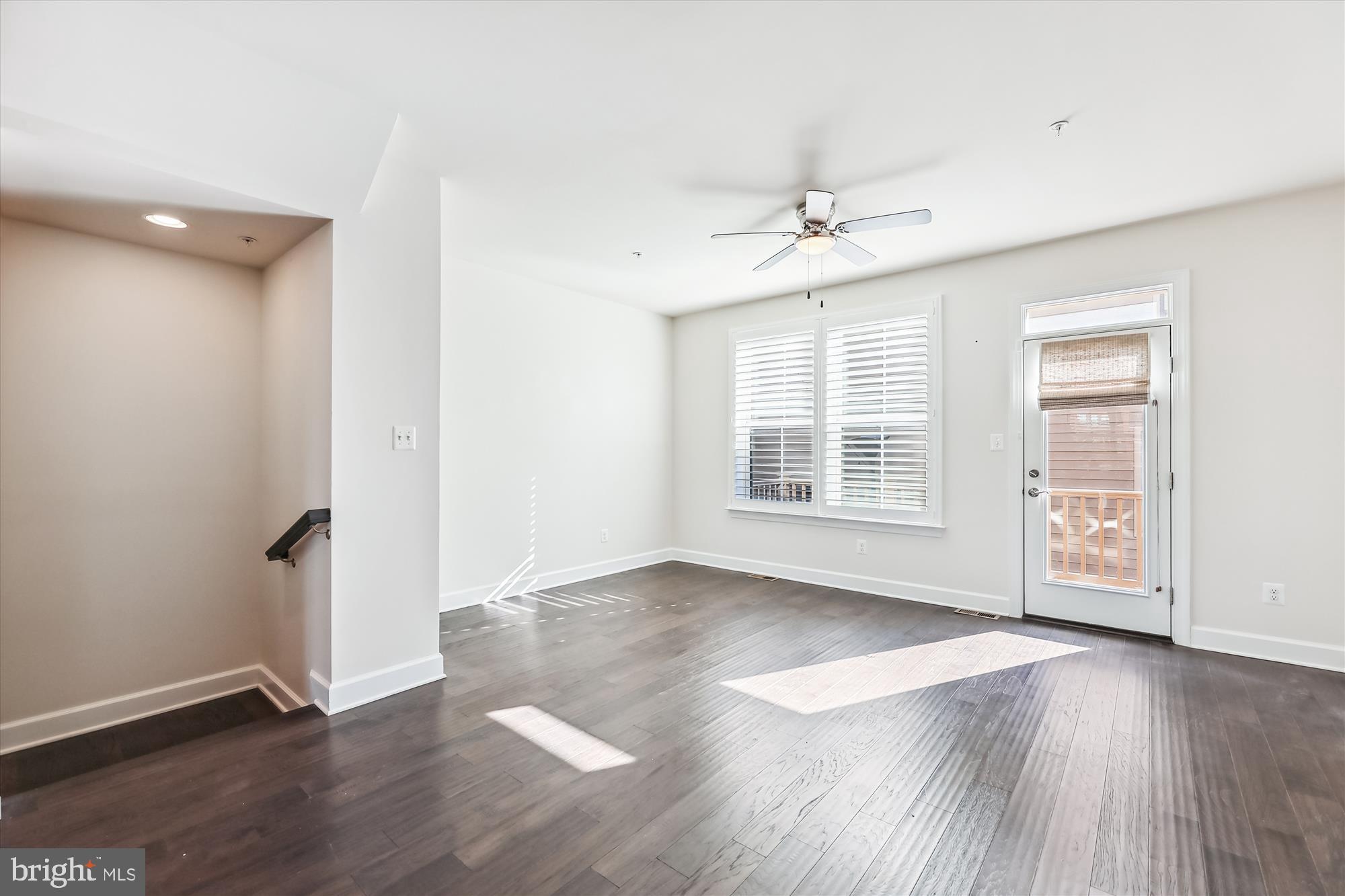 RIVERDALE PARK STATION - Residential Lease