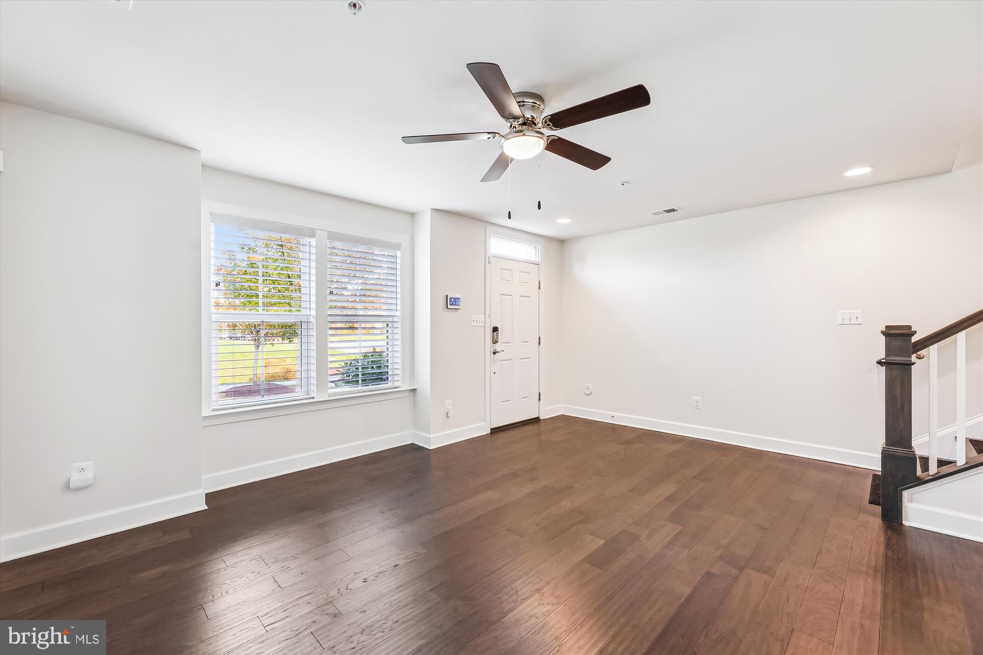 RIVERDALE PARK STATION - Residential Lease