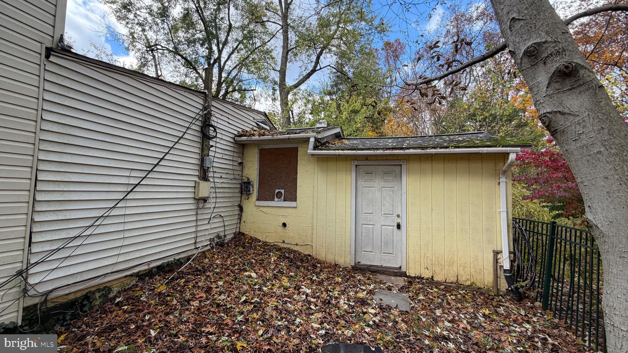 HATFIELD CROSSING - Residential