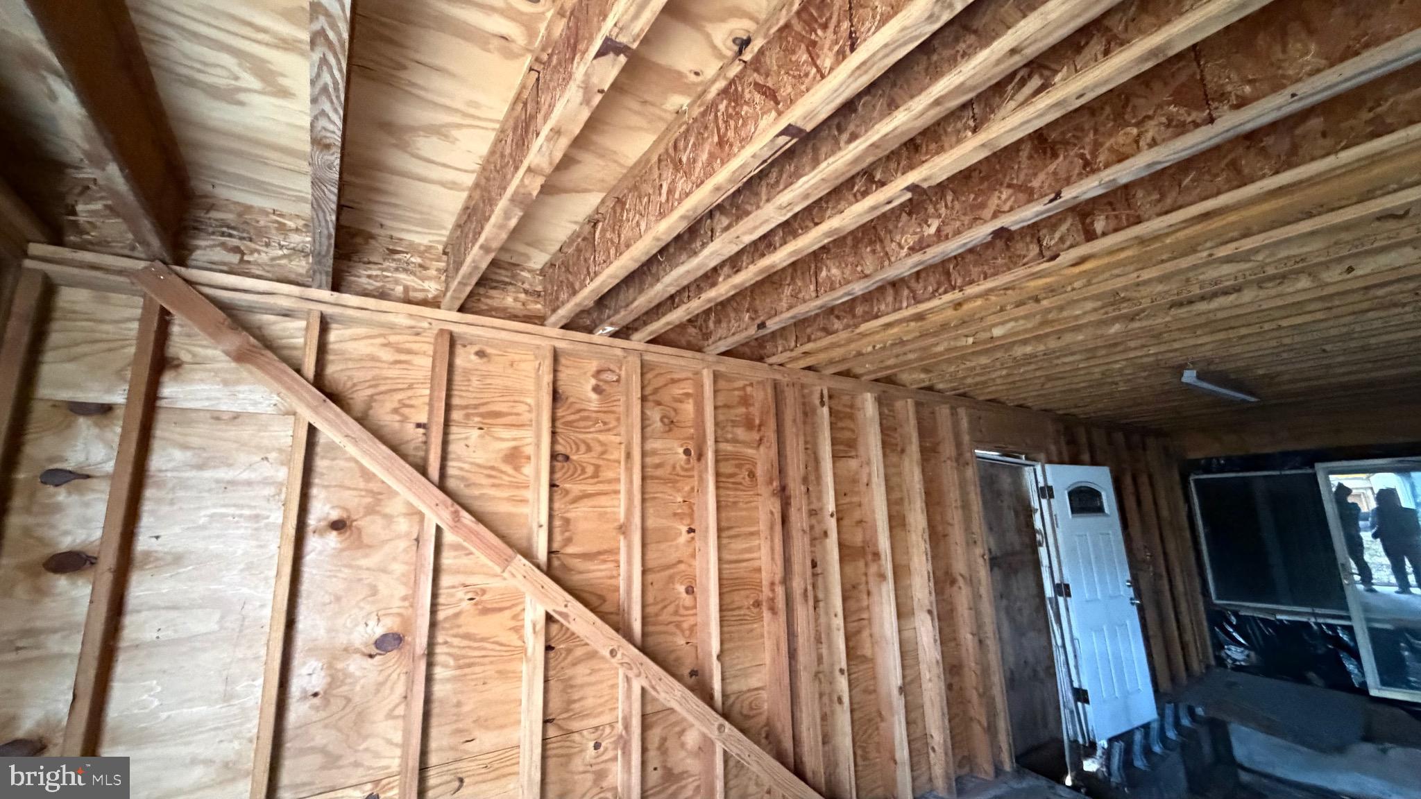 HATFIELD CROSSING - Residential